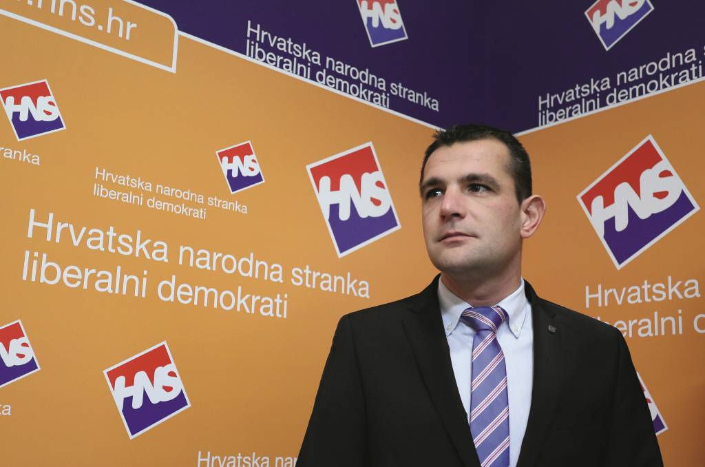 19.01.2015., Zagreb - Potpredsjednik HNS-a, ministar gospodarstva Ivan Vrdoljak i medjimurski zupan Matija Posavec odrzali su konferenciju za medije o rezultatima predsjednickih izbora. Matija Posavec. Photo: Borna Filic/PIXSELL