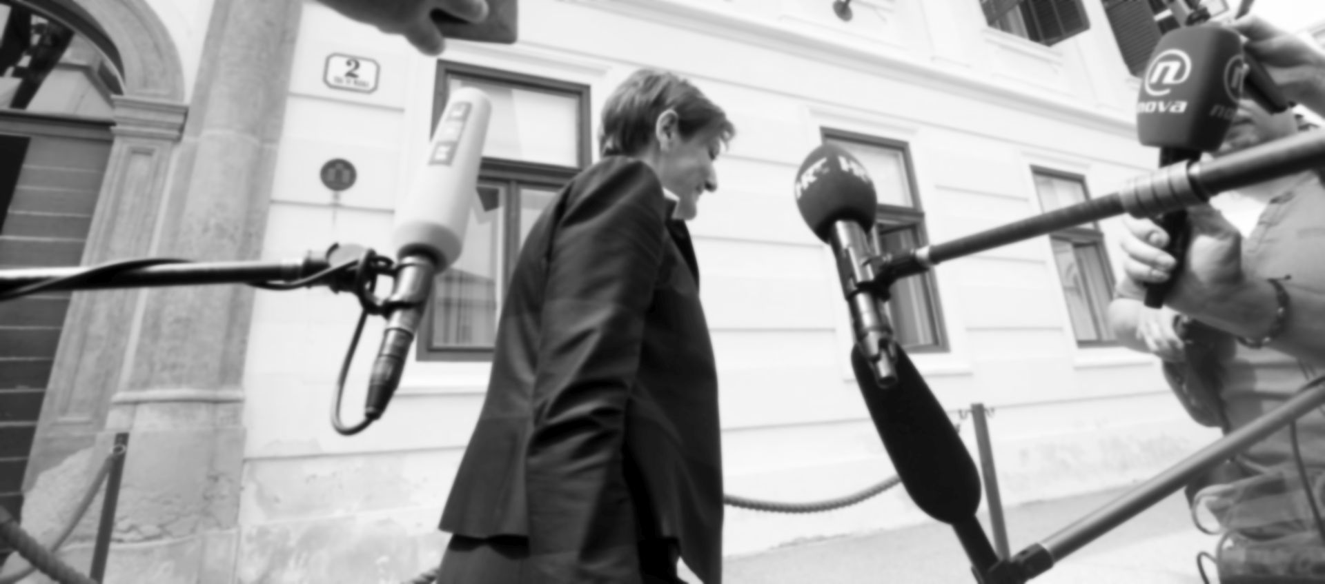 Zagreb, 11.05.2018 - Izlazak iz Banskih dvora nakon sastanaka vladajuće koalicije. Na fotografiji Martina Dalić. foto HINA/ Daniel KASAP/ dk