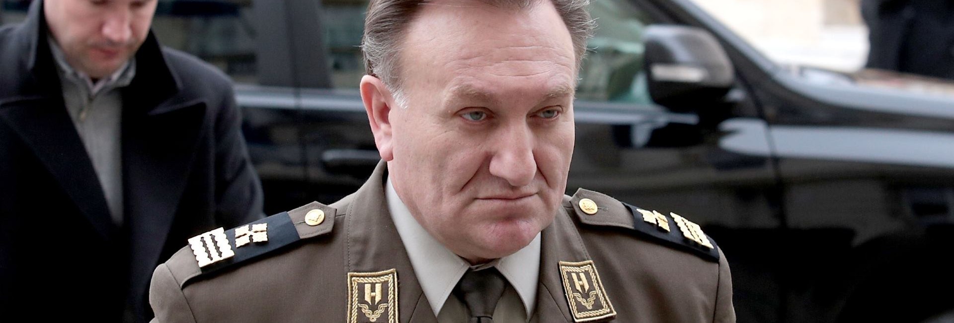 Načelnik Glavnog stožera oružanih snaga Drago Lovrić


FOTO: Patrik Macek/PIXSELL