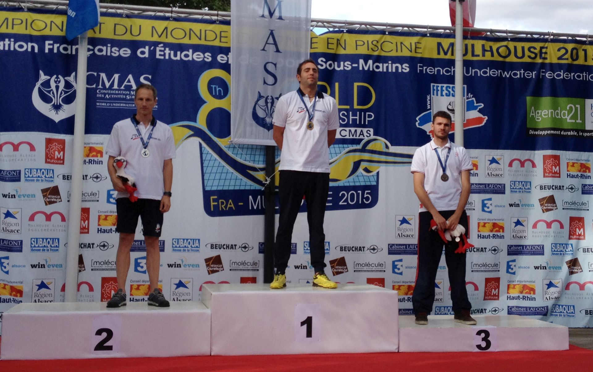 Zagreb, 30.7.2015. - Na CMAS Svjetskom bazenskom prvenstvu u ronjenju na dah u francuskom Mulhouseu u disciplini dinamika bez peraja Vanja Pele osvojio je bronèanu medalju, izvijestio je u èetvrtak Hrvatski ronilaèki savez. 
foto HINA / Hrvatski ronilaèki savez / mm