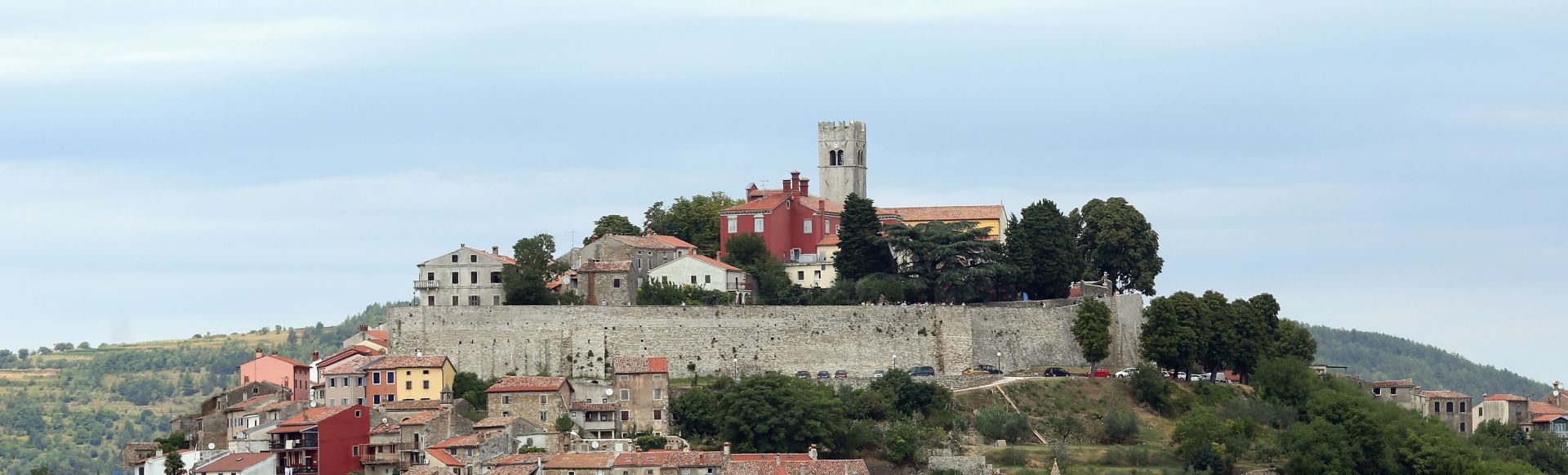 Motovun, 26.07.2015 - Grad Motovun.
foto HINA/ Damir SENÈAR /ds