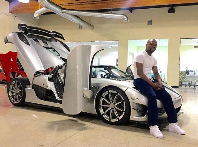 Floyd Mayweather/Facebook