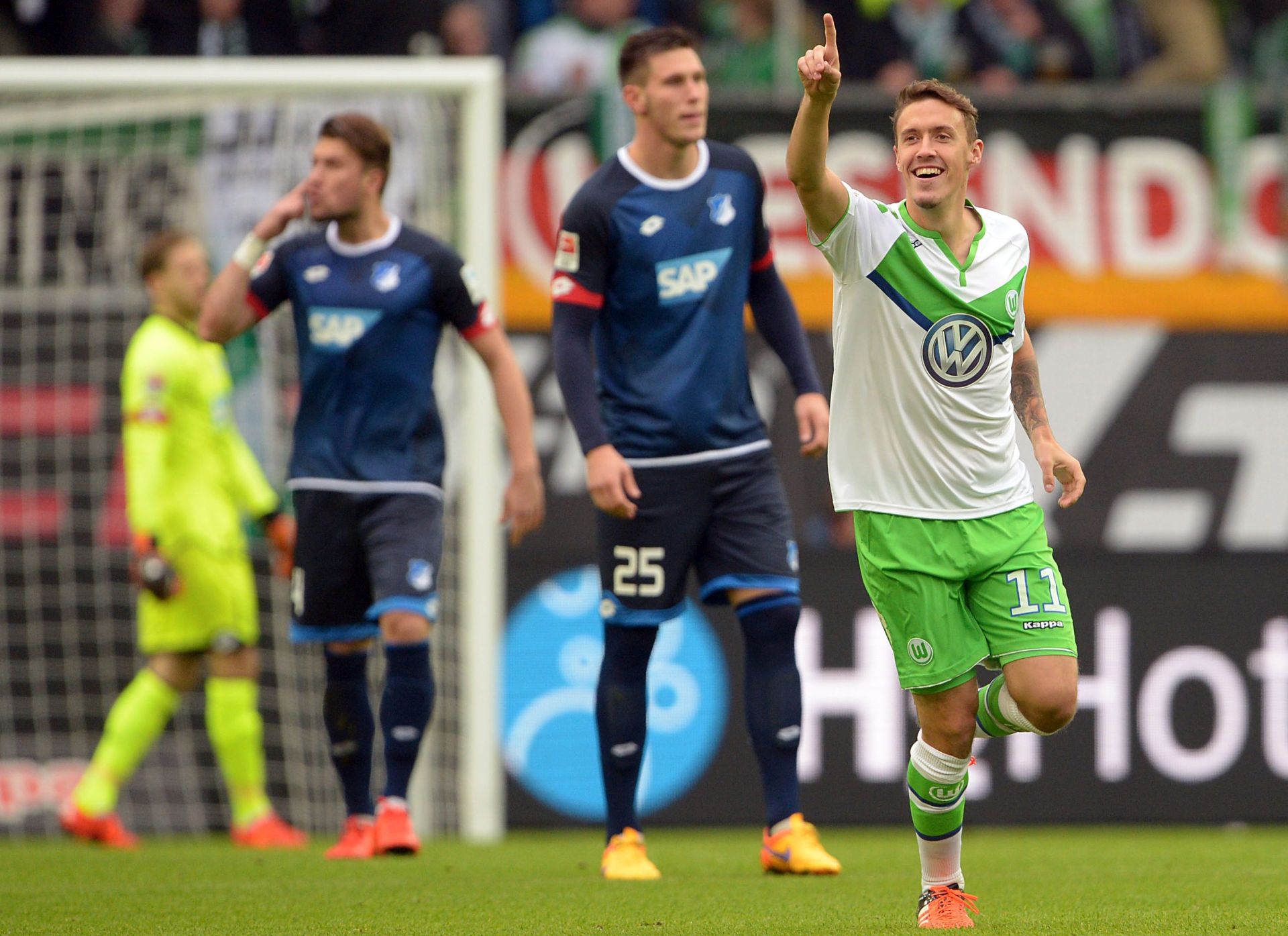 EPA/PETER STEFFEN