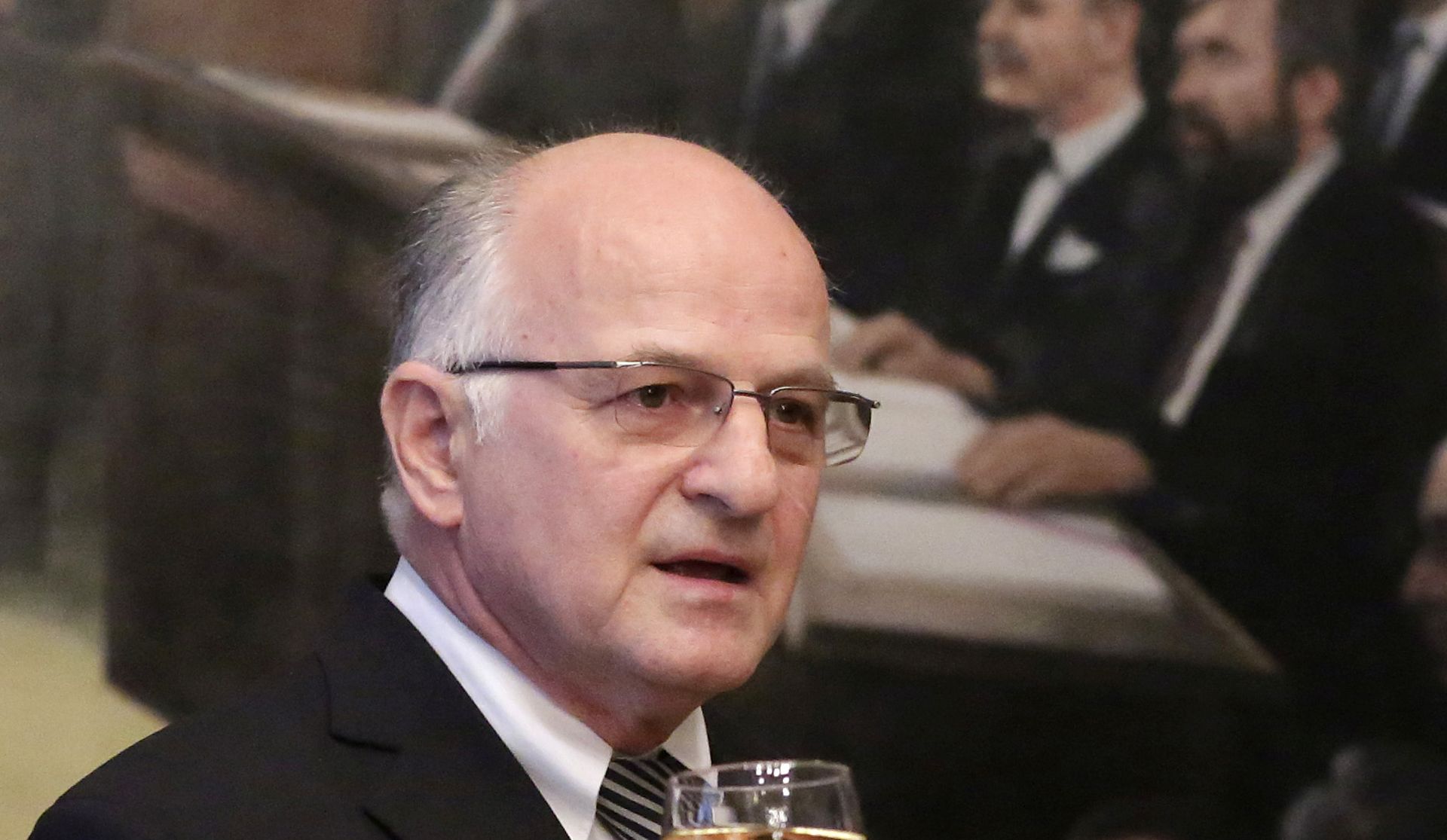 Zagreb, 8.10.2015 - Hrvatski sabor obiljeava 24. obljetnicu hrvatske neovisnosti. Na fotografiji premijer Zoran Milanoviæ, predsjednik Hrvatskog sabora Josip Leko.
foto HINA/ Denis CERIÆ/ i