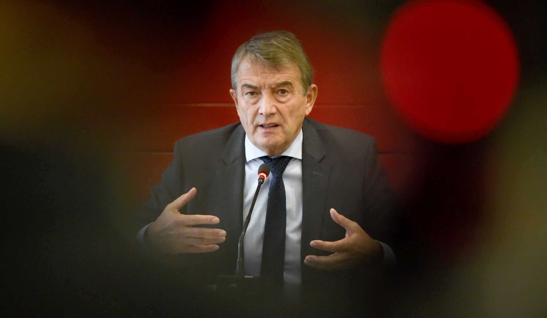  EPA/ARNE DEDERT