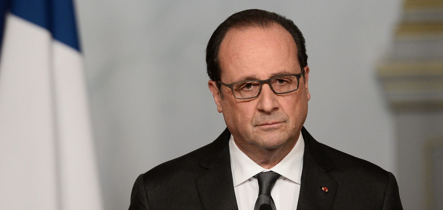 EPA/STEPHANE DE SAKUTIN