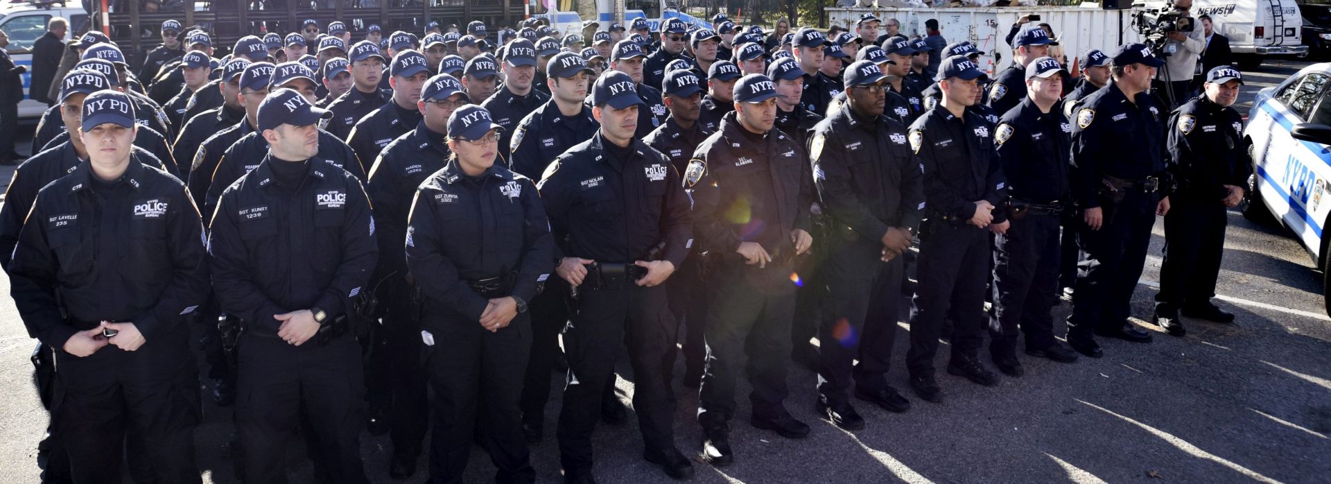 epa05028816 Members of the New York City Police Department's new Critical Response Command (CRC) gather for their first day on patrol in the new counterterrorism unit at their headquarters on Randall's Island in New York, New York, USA, on 16 November 2015. The new unit, which is beginning their first patrols today, is part o New York City's efforts to counter and respond possible terrorism efforts.  EPA/JUSTIN LANE