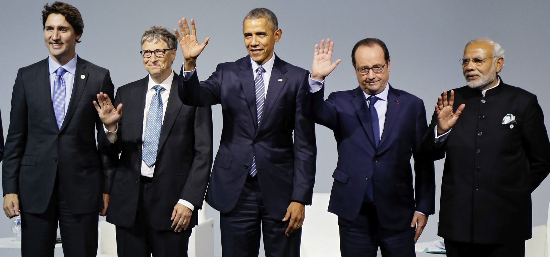 epa05049749 Canadian Prime Minister Justin Trudeau (L-R), Microsoft founder and philantropist Bill Gates, US President Barack Obama, US President Barack Obama, French President Francois Hollande and Indian Prime Minister Narendra Modi attend the 'Mission Innovation: Accelerating the Clean Energy Revolution' meeting at the COP21 World Climate Change Conference 2015 in Le Bourget, north of Paris, France, 30 November 2015. The 21st Conference of the Parties (COP21) due to be held in Paris from 30 November to 11 December will proceed as planned, despite the terrorist attacks of 13 November. The aim is to reach an international agreement to limit greenhouse gas emissions and curtail climate change.  EPA/IAN LANGSDON/POOL MAXPPP OUT
