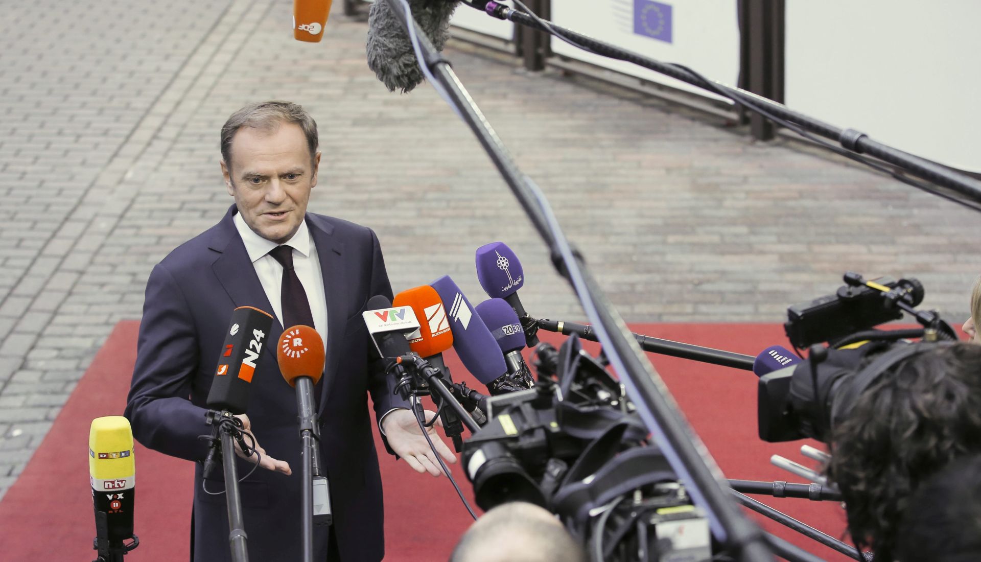 epa05072364 European Council President Donald Tusk  gives a press briefing ahead of the EU Summit in Brussels, Belgium, 17 December 2015. EU leaders meet in Brussels for its year-end summit with highly controversial British demands for reforms expected to be discussed. Sanctions against Russia, Europe's migration crisis, the fight against terrorism and the crisis in Syria are also expected to round out the agenda of the two-days summit on 17 and 18 December.  EPA/OLIVIER HOSLET