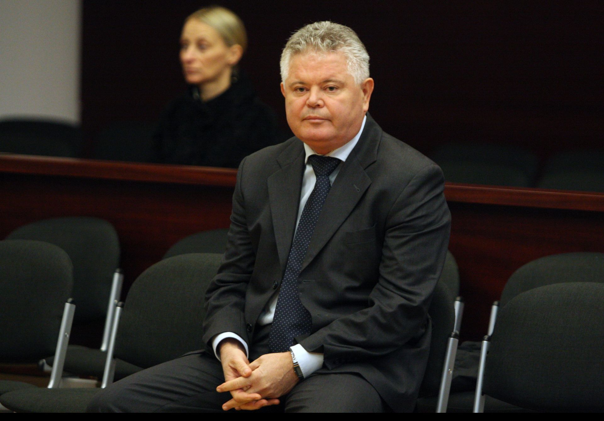 17.12.2012., Split - Presuda dubrovackom gradonacelniku Andri Vlahusicu i poduzetniku Peri Vicanu za zlouporabu polozaja i ovlasti u aferi Sipan. 
Andro Vlahusic proglasen je krivim i dobio je jednu godinu zatvora uvjetno, uz rok kusnje od tri godine. Pero Vican dobio je uvjetno 10 mjeseci zatvora, uz rok kusnje tri godine. 
Photo: Ivana Ivanovic/PIXSELL