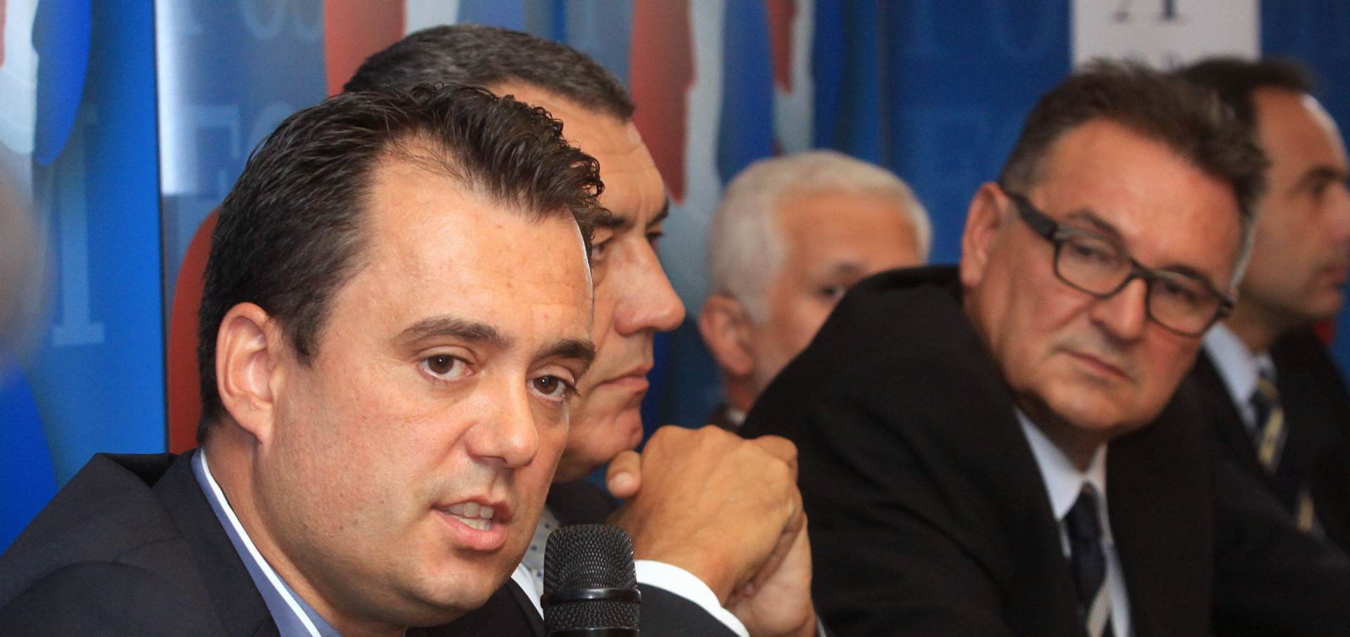 14.09.2011., Zagreb - U hotelu Sheraton je odrzana 4. konferencija pod nazivom, Suradnja  javnog i privatnog sektora - kocnica ili poticaj razvoja. na konferenciji su bile prisutne osobe iz hrvatskog gospodasrstva i politike ,Damir Vandelic, Ivica Mudrinic, Radimir Cacic .   Photo: Zarko Basic/PIXSELL