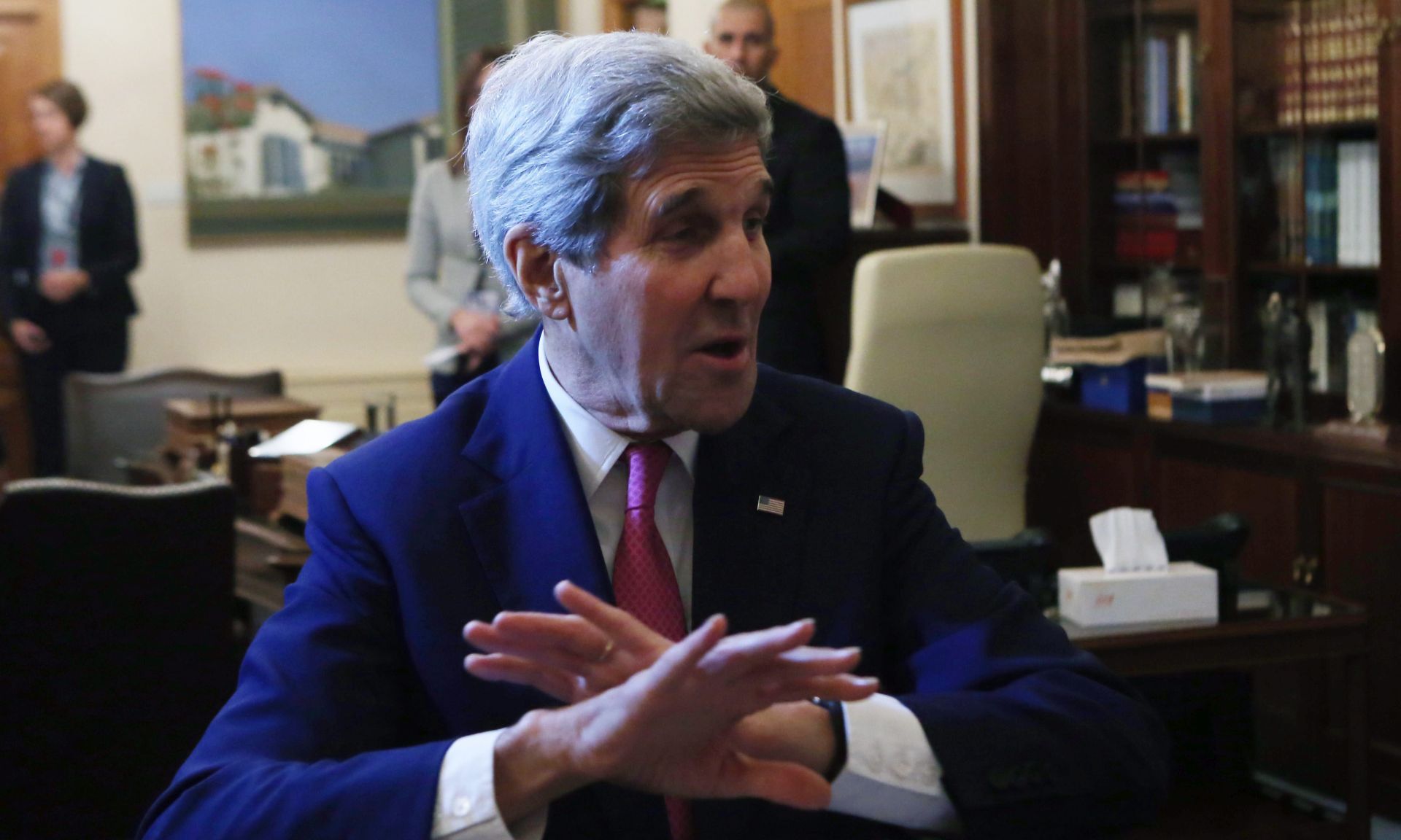 epa05053261 US Secretary of State John Kerry gestures during his meeting with Cypriot President Nicos Anastasiades (unseen) at the Presidential Palace in Nicosia, Cyprus, 03 December 2015. Kerry is on a one-day official visit to Cyprus.  EPA/KATIA CHRISTODOULOU / POOL