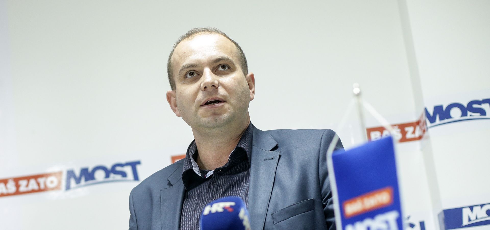 27.09.2015., Zagreb - Otvorenje prostorija Mosta nezavisnih lista u Smiciklasovoj ulici.  Miroslav Simic. 
Photo: Petar Glebov/PIXSELL