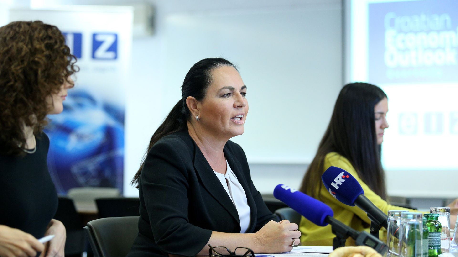 21.09.2015., Zagreb - Ekonomski institut Zagreb predstavio je novi broj publikacije Croatian Economic Outlook Quarterly. Marina Tkalec , Dubravka Jurlina Alibegovic , Iva Tomic. 
Photo: Anto Magzan/PIXSELL