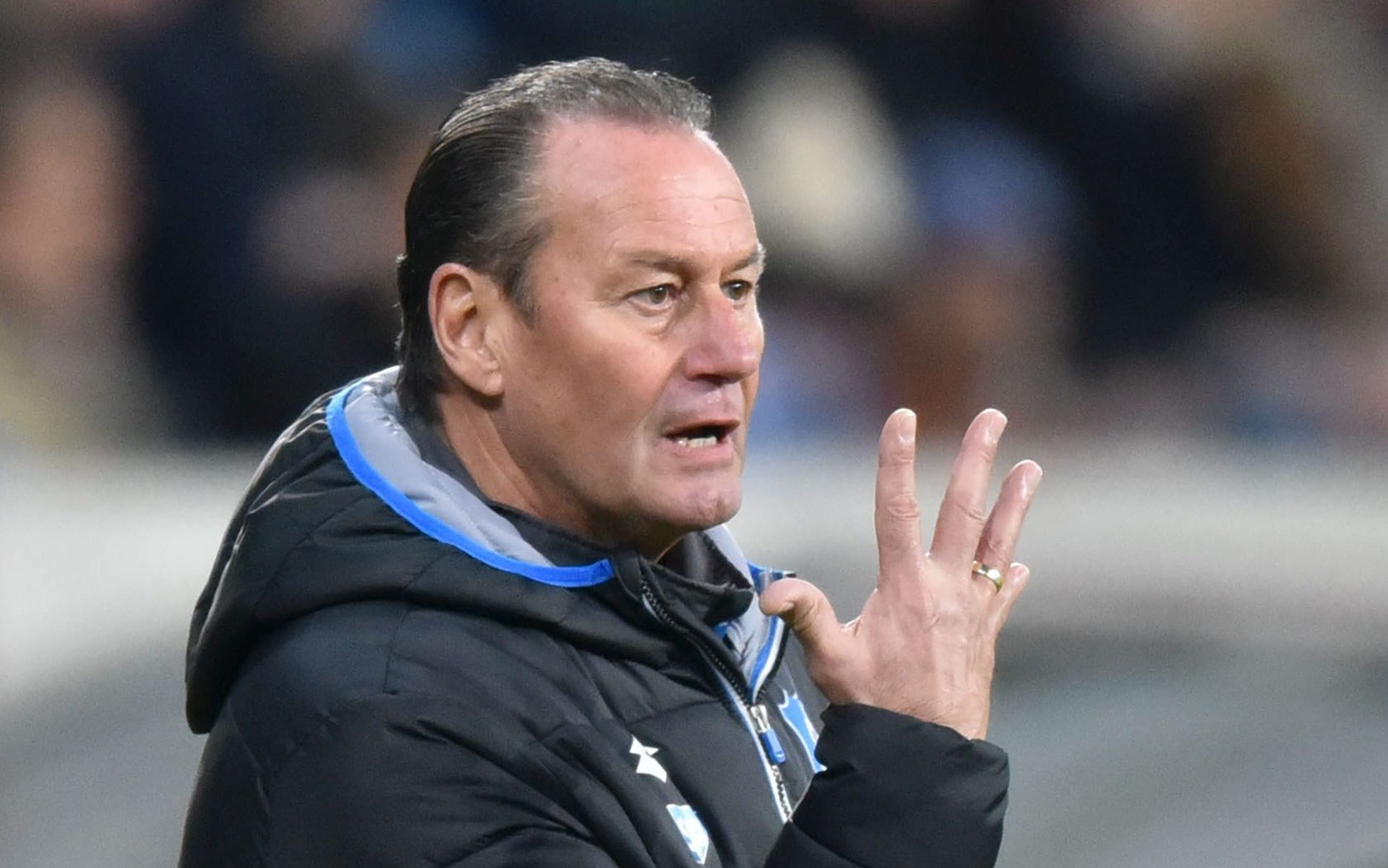 epa05152678 (FILES) A file picture dated 28 November 2015 shows Hoffenheim coach Huub Stevens during the German Bundesliga soccer match between TSG 1899 Hoffenheim and Borussia Moenchengladbach in the Rhein Neckar Arena in Sinsheim, Germany. Hoffenheim coach Huub Stevens has quit the Bundesliga strugglers on health grounds, the club tells dpa on 10 February 2016.  EPA/UWE ANSPACH