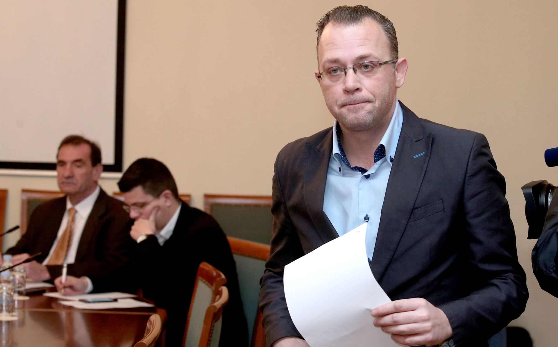 01.02.2016., Zagreb - U Saboru je odrzana 2. sjednica Odbora za obrazovanje, znanost i kulturu, a na dnevnom redu je bila samo jedna tocka, rasprava o odluci ministra kulture da razrijesi strucno povjerenstvo za neprofitne medije. Zlatko Hasanbegovic. 
Photo: Patrik Macek/PIXSELL