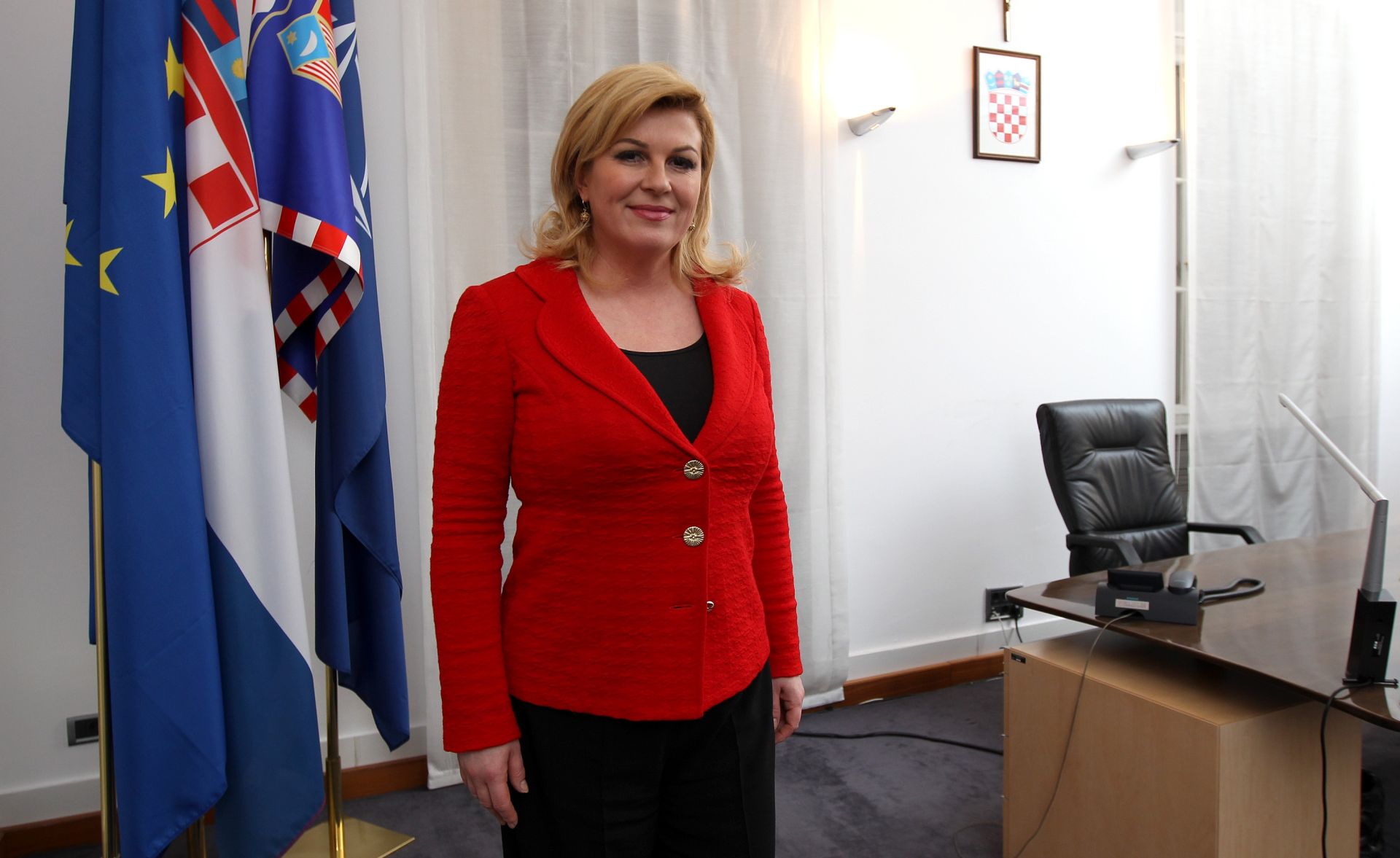 14.01.2016., Vukovar - Predsjednica RH Kolinda Grabar Kitarovic u svom privremenom Uredu u Vukovaru. 
Photo: Boris Scitar/Vecernji list/PIXSELL