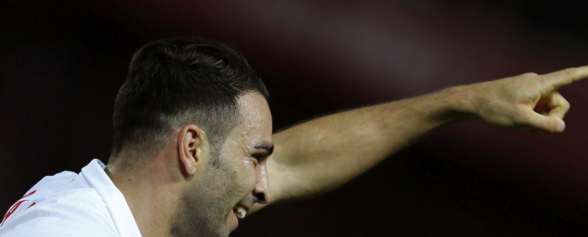 epa05143628 Sevilla FC's French defender Adil Rami jubilates his goal against Celta Vigo during their King's Cup first leg match played at Ramon Sanchez Pizjuan stadium in Seville, Andalusia, Spain on 04 February 2016.  EPA/JOSE MANUEL VIDAL