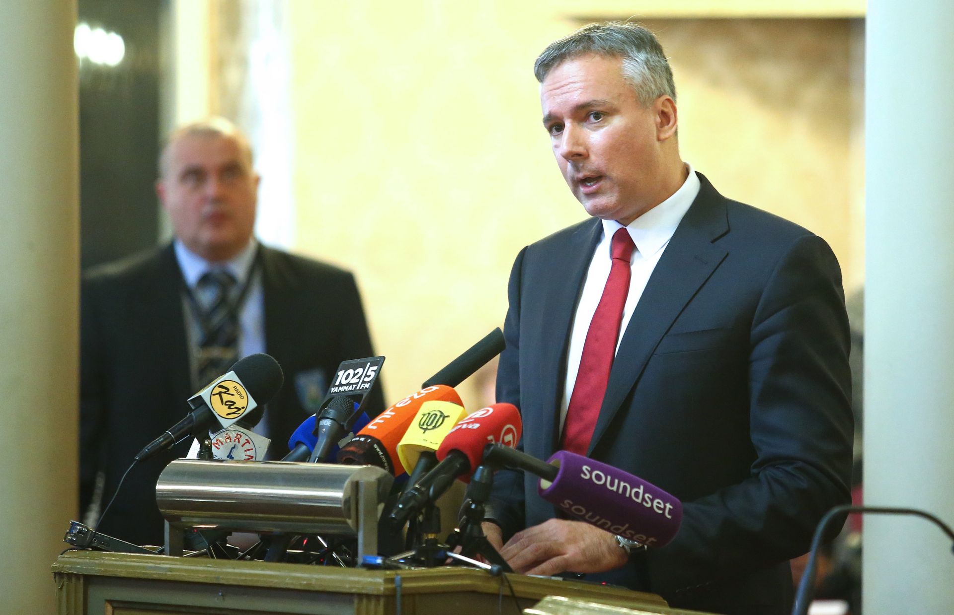 16.11.2015., Zagreb - U Gradskoj skupstini dodijeljene su nagrade za nenasilje i toleranciju Luka Ritz. Ovogodisnj nagrade dodijeljene su Ljubici Marincic i Dori Cesarec. Prigodne govore odrzali su Darinko Kosor i Milan Bandic te im i dodjelili proznanja. Photo: Sanjin Strukic/PIXSELL