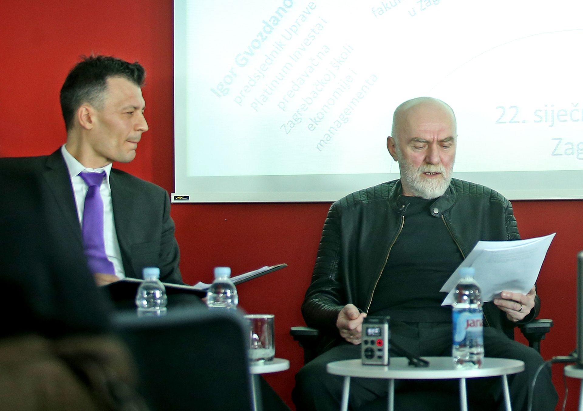 22.01.2016., Zagreb, Ivana Lucica 2a - Akademije Zagrebacke burze.Okrugli stol, Demografija i utjecaj na gospodarski rast, mirovinski sustav i trziste kapitala. Igor Gvozdanovic, Stjepan Sterc, Ante Zigman, Danijiel Nestic i Petar Vlaic.
Photo: Igor Kralj/PIXSELL