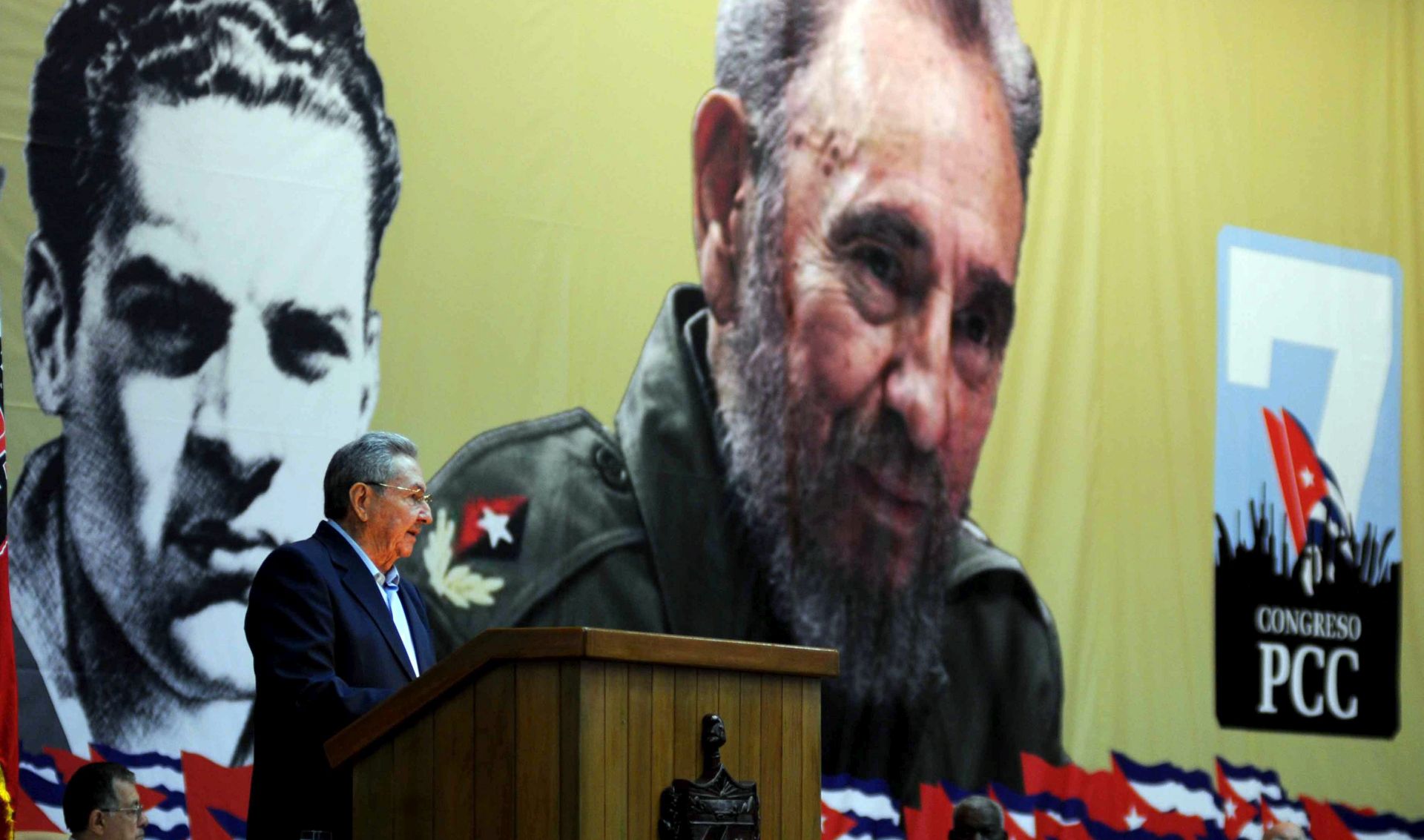 epa05262614 Handout picture provided by the AIN officialist agency showing President of Cuba, Raul Castro (C), giving a speech during the inauguration of the Seventh Communist Party Congress, in Havana, Cuba, on 16 April 2016. The Seventh Communist Party Congress, which is set to run from 16 to 19 April, will be attended by about 1,000 delegates and will focus on the continuity of the economic reforms to update the island's socialist model approved at the prior congress in 2011.  EPA/Omara García Mederos  HANDOUT EDITORIAL USE ONLY