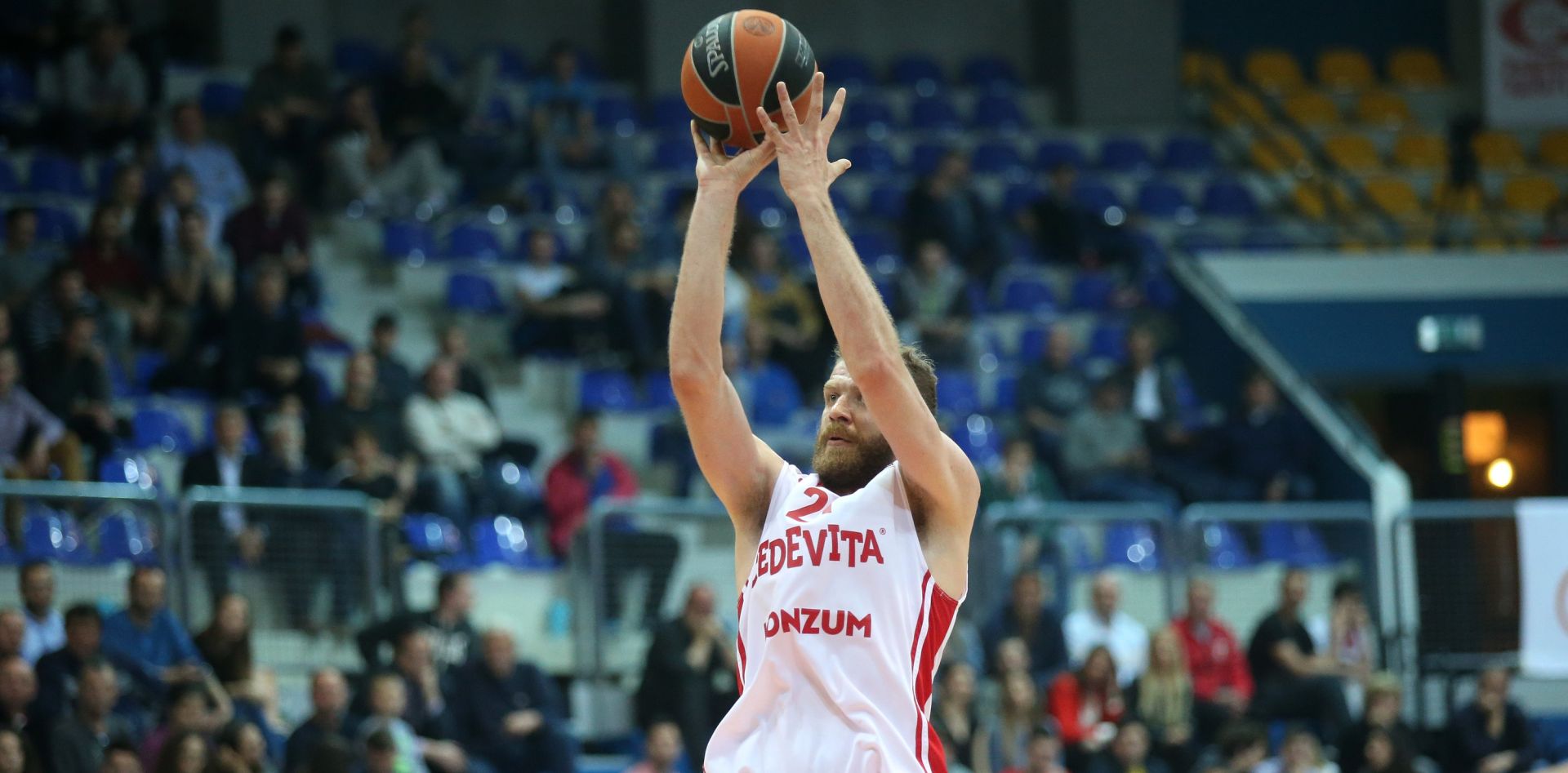 08.04.2016., KC Drazen Petrovic, Zagreb - Euroliga, TOP 16, skupina E,14. kolo, KK Cedevita - KK Crvena zvezda Telekom. Luka Zoric. Photo: Igor Kralj/PIXSELL