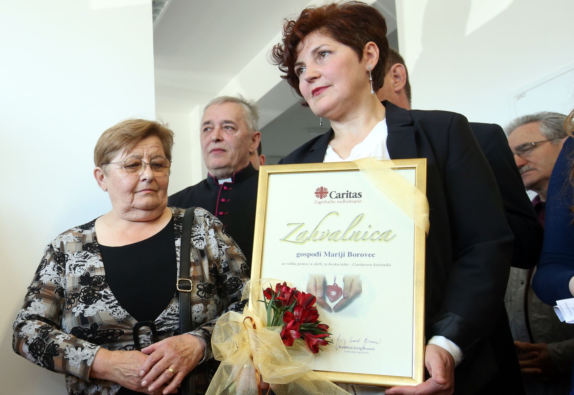 26.04.2016., Zagreb - Sesvetski Kraljevec, svecano otvoreno Prihvatiliste za beskucnike Caritasa Zagrebacke nadbiskupije. Prihvatiliste je otvorio i blagoslovio zagrebacki nadbiskup kardinal Josip Bozanic, a otvaranju je nazocila i ministrica socijalne politike i mladih Bernardica Juretic. Iva Hancic.    
Photo: Robert Anic/PIXSELL