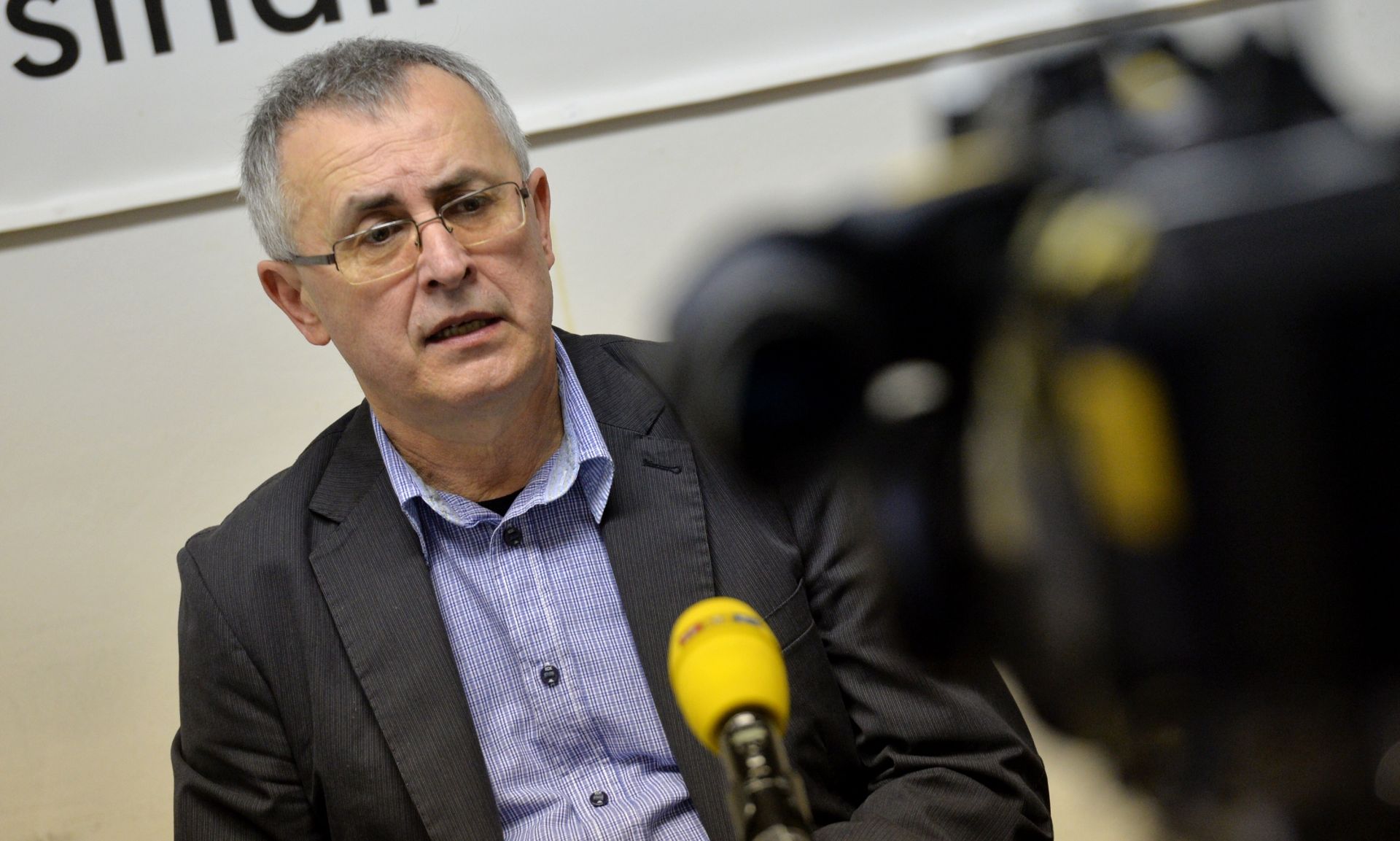 11.03.2016., Zagreb - Sjediste Sindikata Preporod, konferencija za medije pod nazivom Roditelji i ucitelji najveci gubitnici obrazovnog proracuna za 2016. Zeljko Stipic.  
Photo: Marko Lukunic/PIXSELL