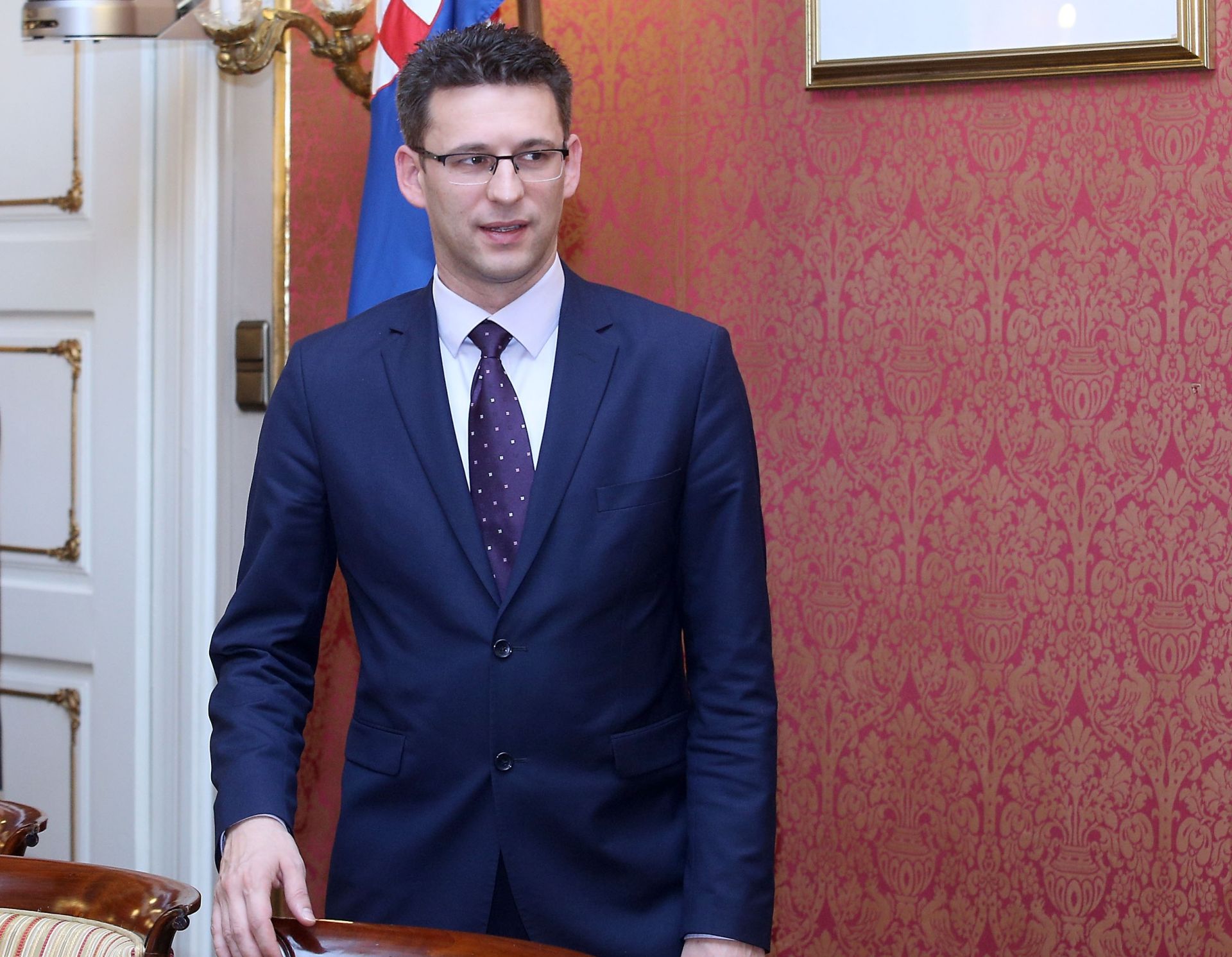 10.03.2016., Zagreb - Vlada RH na 7. sjednici raspravljala o prijedlogu proracuna za 2016. godinu.   Bozo Petrov. 
Photo: Patrik Macek/PIXSELL