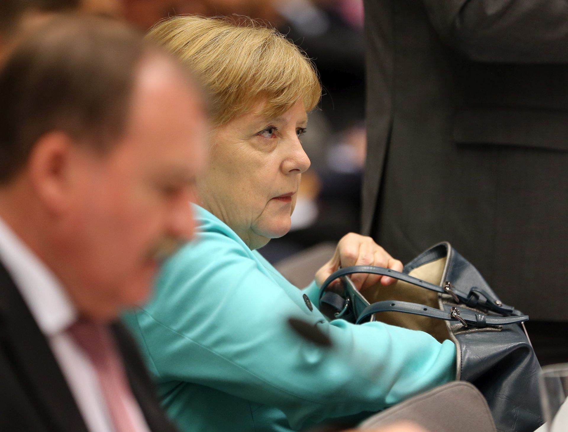 epa05387597 German Chancellor Angela Merkel at the beginning of a CDU/CSU parliamentary group meeting at the German Bundestag parliament in Berlin, Germany, 24 June 2016. Britons in a referendum on 23 June have voted by a narrow margin to leave the European Union (EU). Media reports on early 24 June indicate that 51.9 per cent voted in favour of leaving the EU while only 48.1 per cent voted for remaining in.  EPA/WOLFGANG KUMM