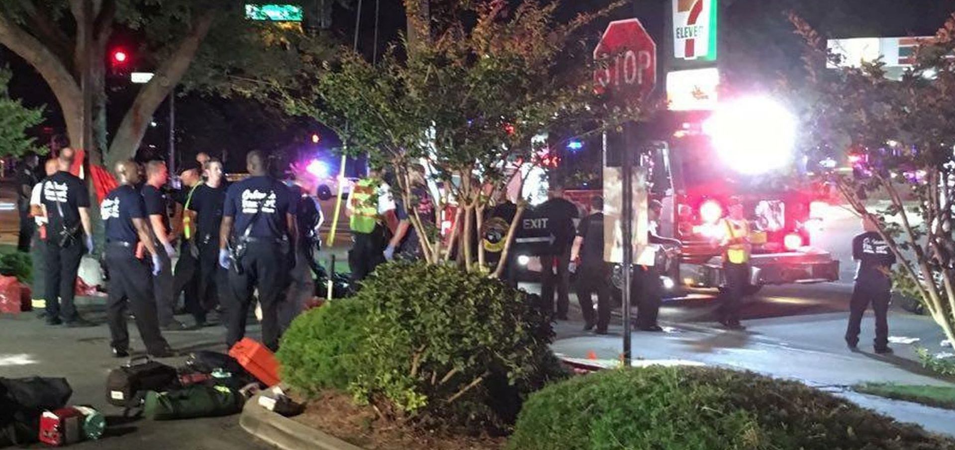 epa05358704 A handout photograph made available by Univision Florida Central showing a view of the general scene of a shooting at Pulse Nightclub in Orlando, Florida, USA, 12 June 2016. Orlando Police state there are multiple injuries with reports stating that the attacker is still inside the club and has taken hostages.  EPA/UNIVISION FLORIDA CENTRAL  / HANDOUT  HANDOUT EDITORIAL USE ONLY/NO SALES