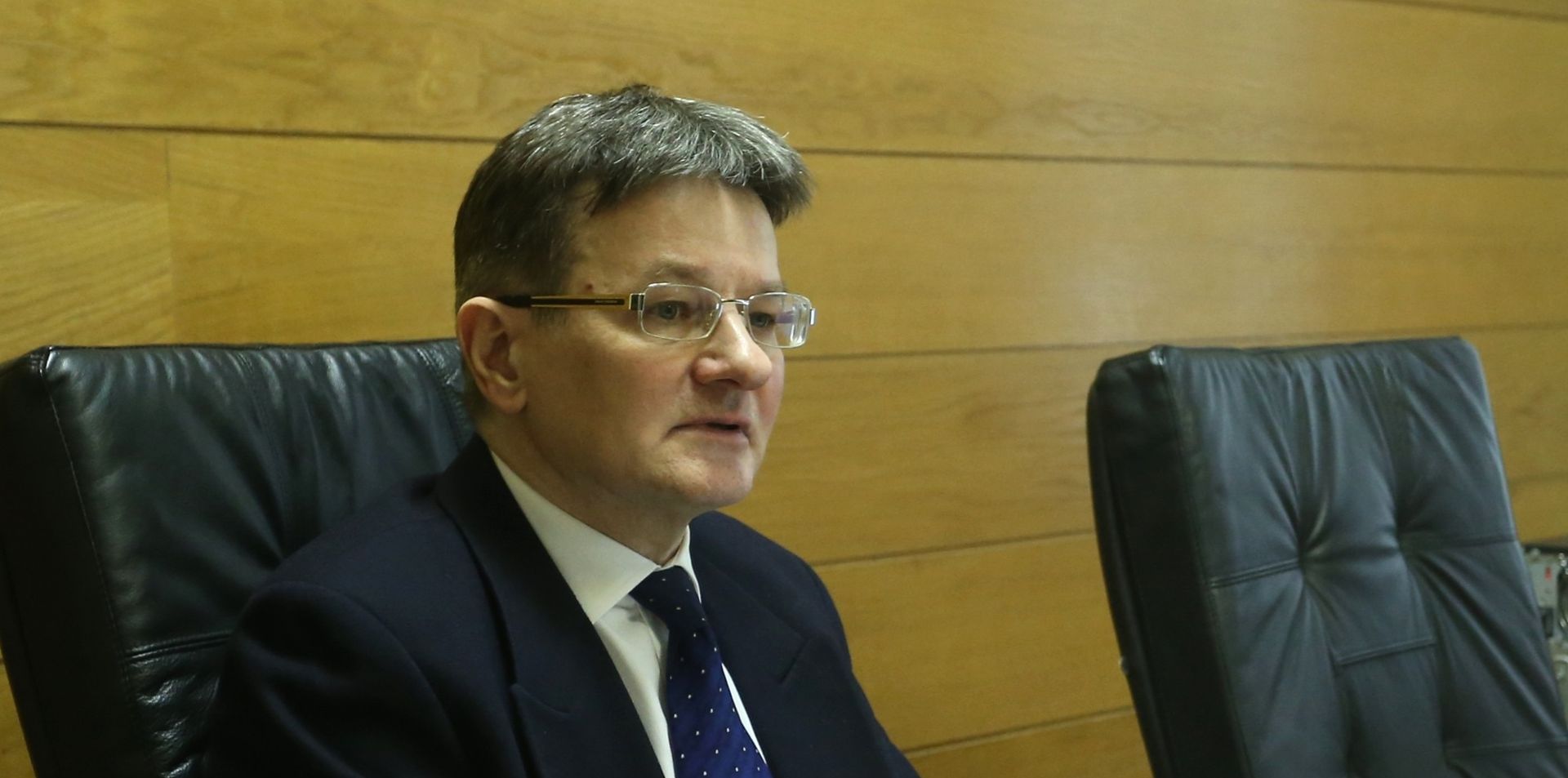 01.03.2013., Zagreb - Na Trgovackom sudu pocelo je sudjenje Udruge Franak protiv osam banaka zbog kredita u Svicarskim francima. Sudac Radovan Dobronic.
Photo: Marko Lukunic/PIXSELL