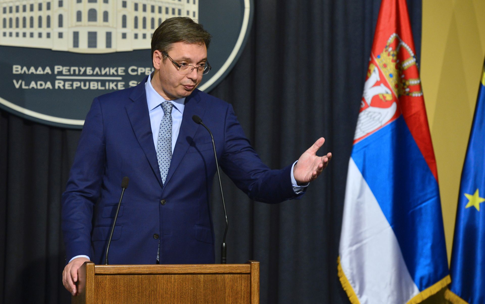 Beograd, 14. srpnja 2016. - Republika Srpska dat æe suglasnost za potpisivanje Protokola o prilagoðavanju Sporazuma o stabilizaciji i pridruivanju Bosne i Hercegovine Europskoj uniji, potvrdio je u èetvrtak u Beogradu Milorad Dodik, predsjednik tog bosanskogercegovaèkog entiteta. Na fotografiji premijer Srbije Aleksandar Vuèiæ. 
foto HINA / Rade PRELIÆ / TANJUG / mm
