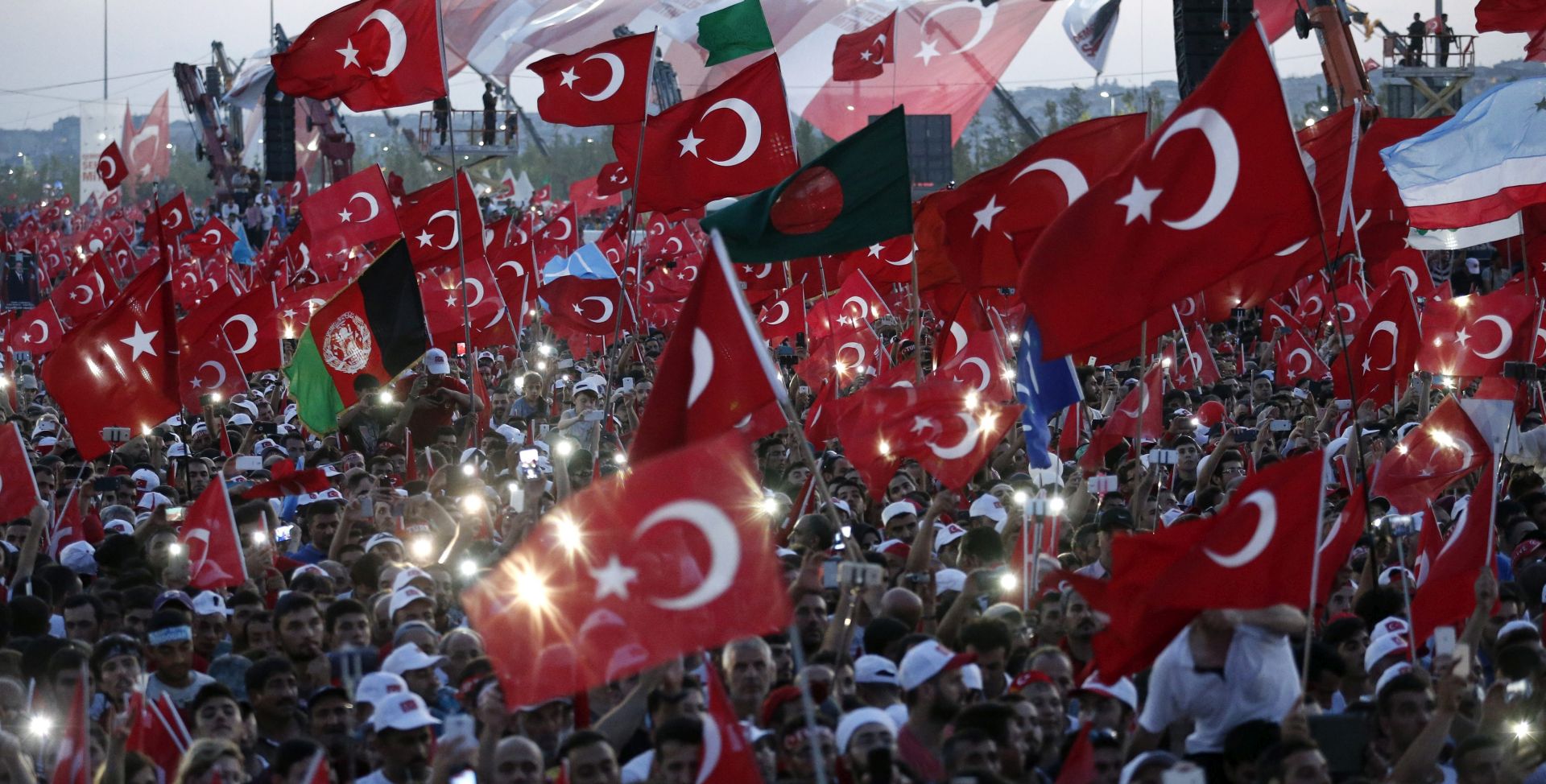 EPA/SEDAT SUNA