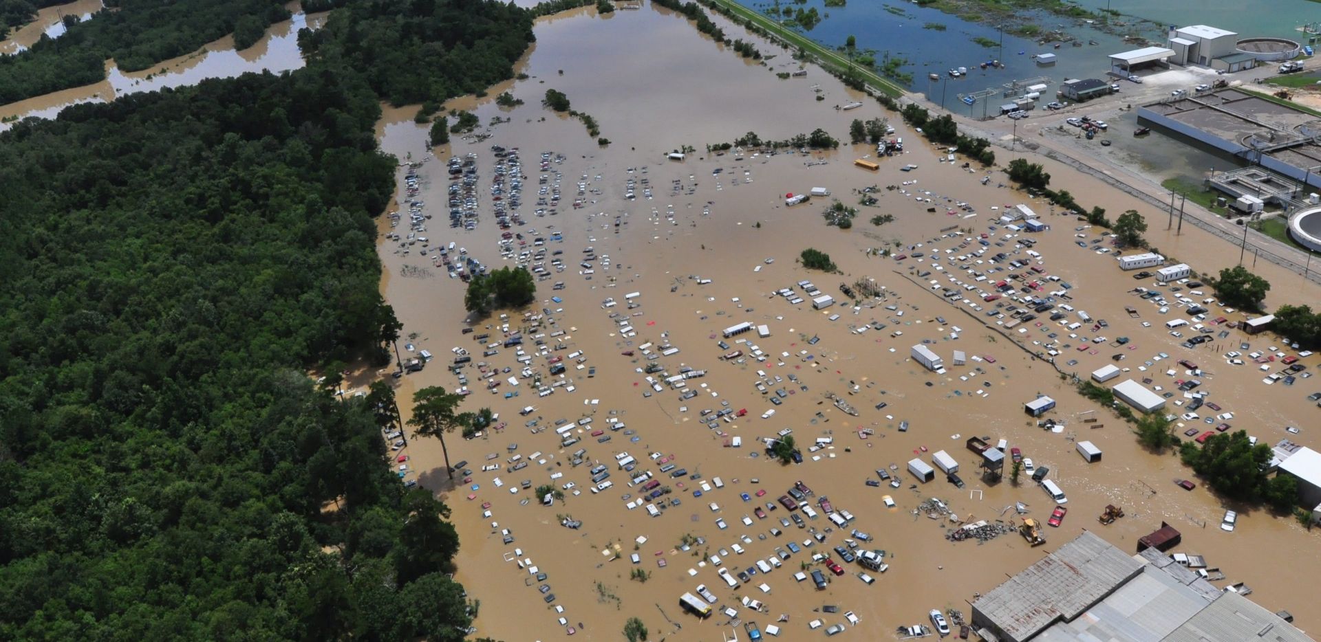 EPA/MELISSA LEAKE/US COAST GUARD