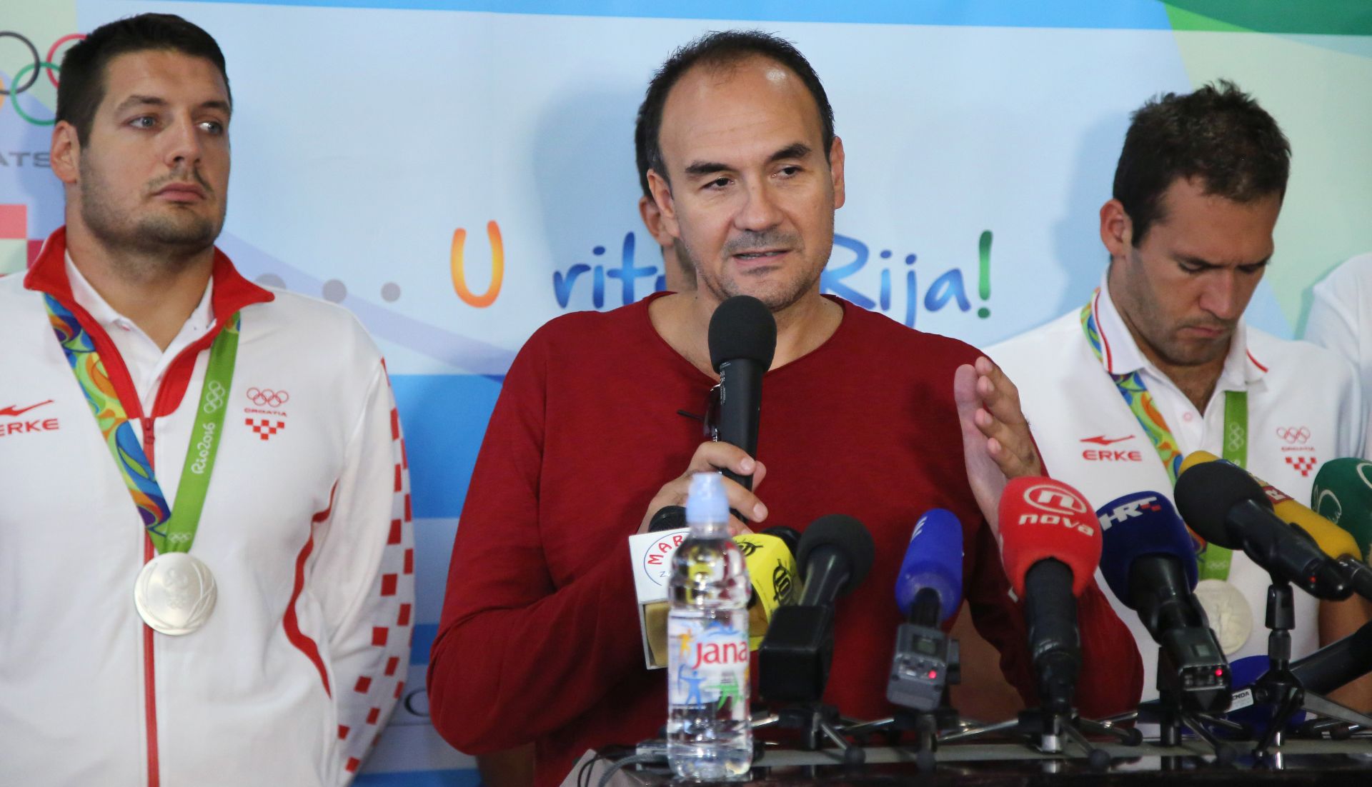 Zagreb, 22.08.2016. - Doèek hrvatskih sportaa sa Olimpijskih igara u Rio de Janeiru u Zraènoj luci Zagreb. Na fotografiji Perica Bukiæ. foto HINA/ Lana SLIVAR DOMINIÆ/ lsd