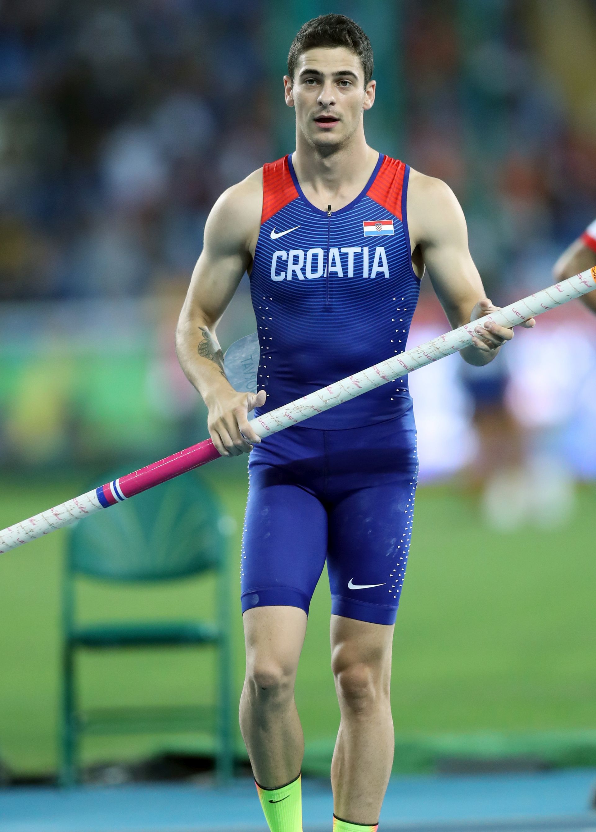 Rio de Janeiro, 13.08.2016 - Hrvatski rekorder u skoku motkom Osjeèanin Ivan Horvat nije se uspio kvalificirati za nastup u finalu ove discipline na Olimpijskim igrama u Rio de Janeiru, jer je u kvalifikacijama uspio preskoèiti tek poèetnu visinu 5,30 metara.
foto HINA/ Damir SENÈAR /ds