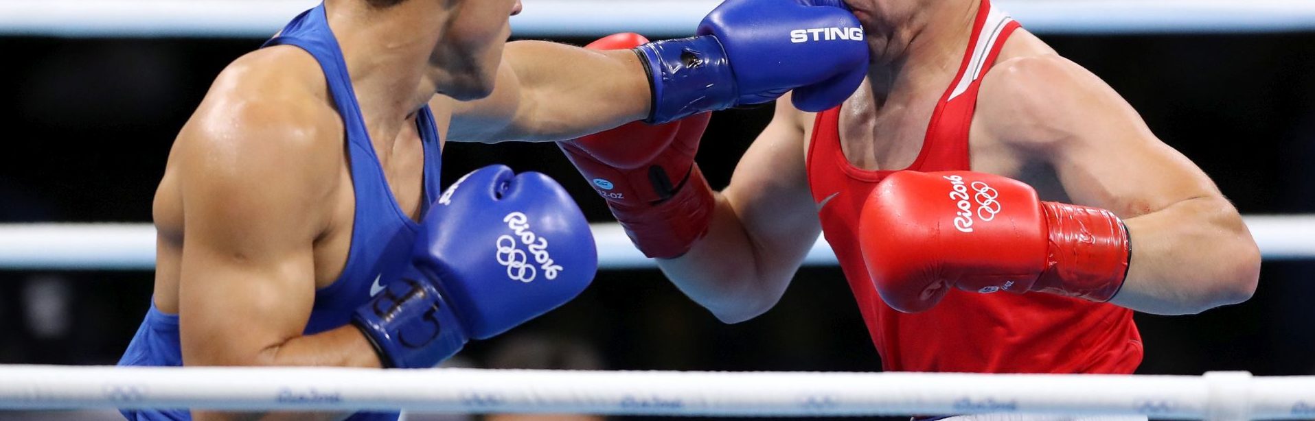 Rio de Janeiro, 10.08.2016 - Hrvatski boksaè Hrvoje Sep i brazilski boksaè Michel Borges tijekom meèa polu teke kategorije do 81 kg boksaèkog turnira na Olimpijskim igrama u Rio de Janeiru.
foto HINA/ Damir SENÈAR /ds