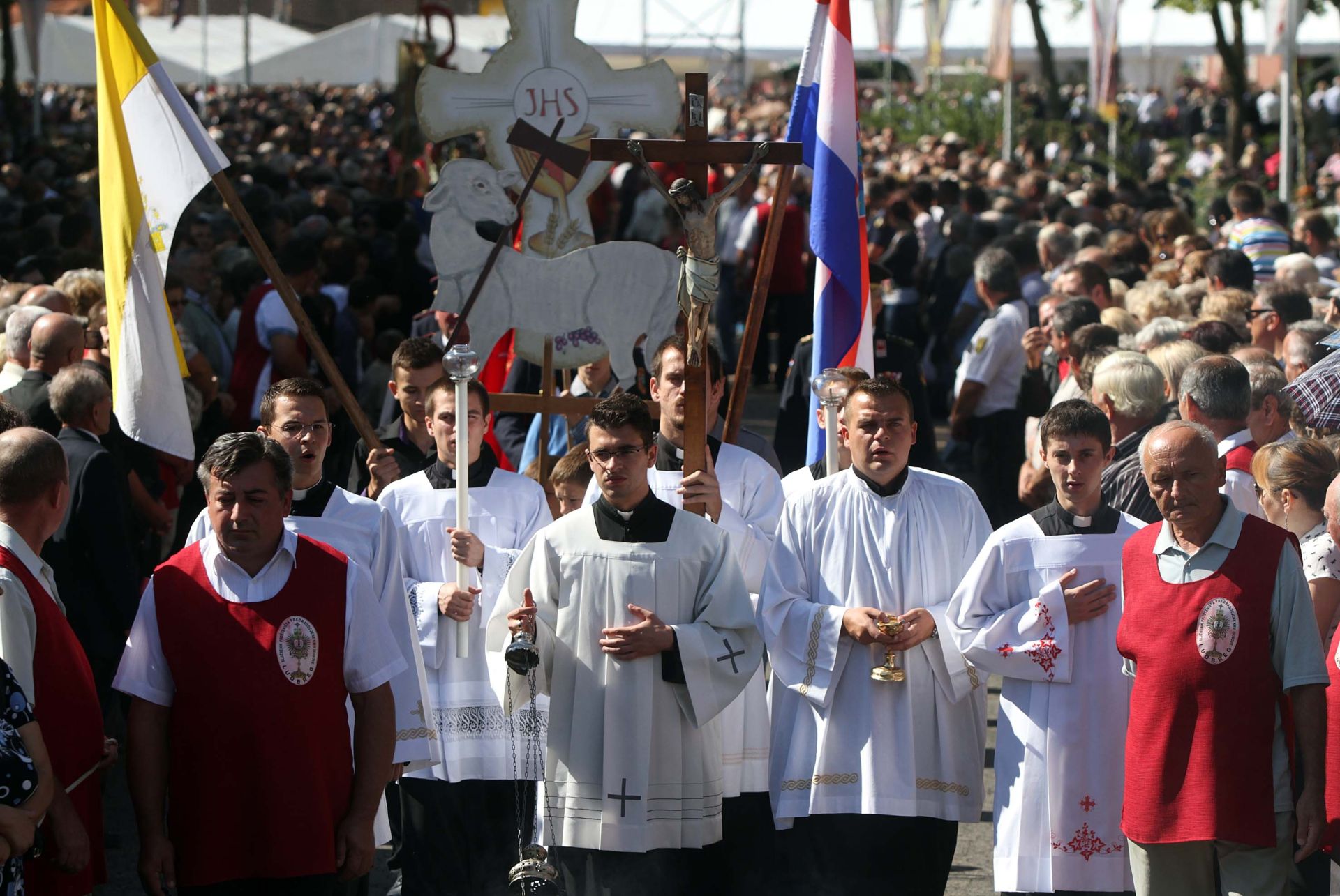 06.09.2015., Ludbreg - Procesijom i svetom misom zavrseni su Dani ludbreske Svete nedjelje. Photo: Vjeran Zganec-Rogulja/PIXSELL