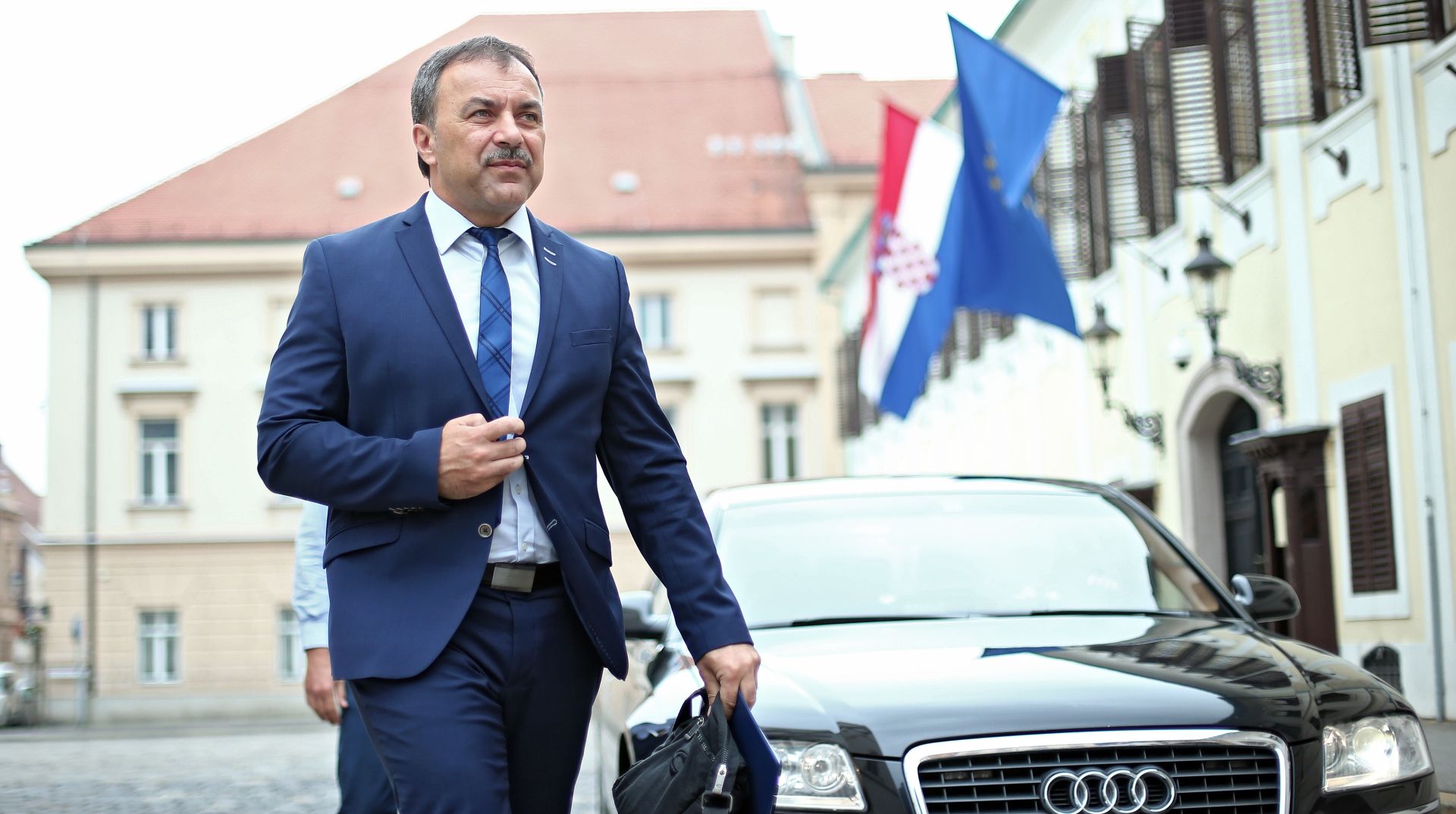 18.08.2016., Zagreb - Dolazak ministara na 36. sjednicu tehnicke Vlade Republike Hrvatske. 
Photo: Sanjin Strukic/PIXSELL