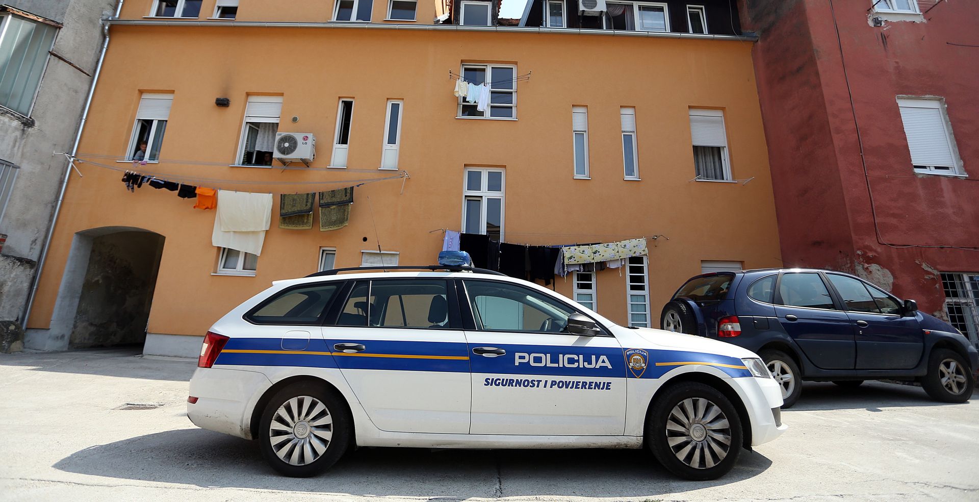 10.09.2016., Zagreb - Zenska osoba usmrtila je muskarca ostrim predmetom na Novoj Vesi.
Photo: Goran Stanzl/PIXSELL
