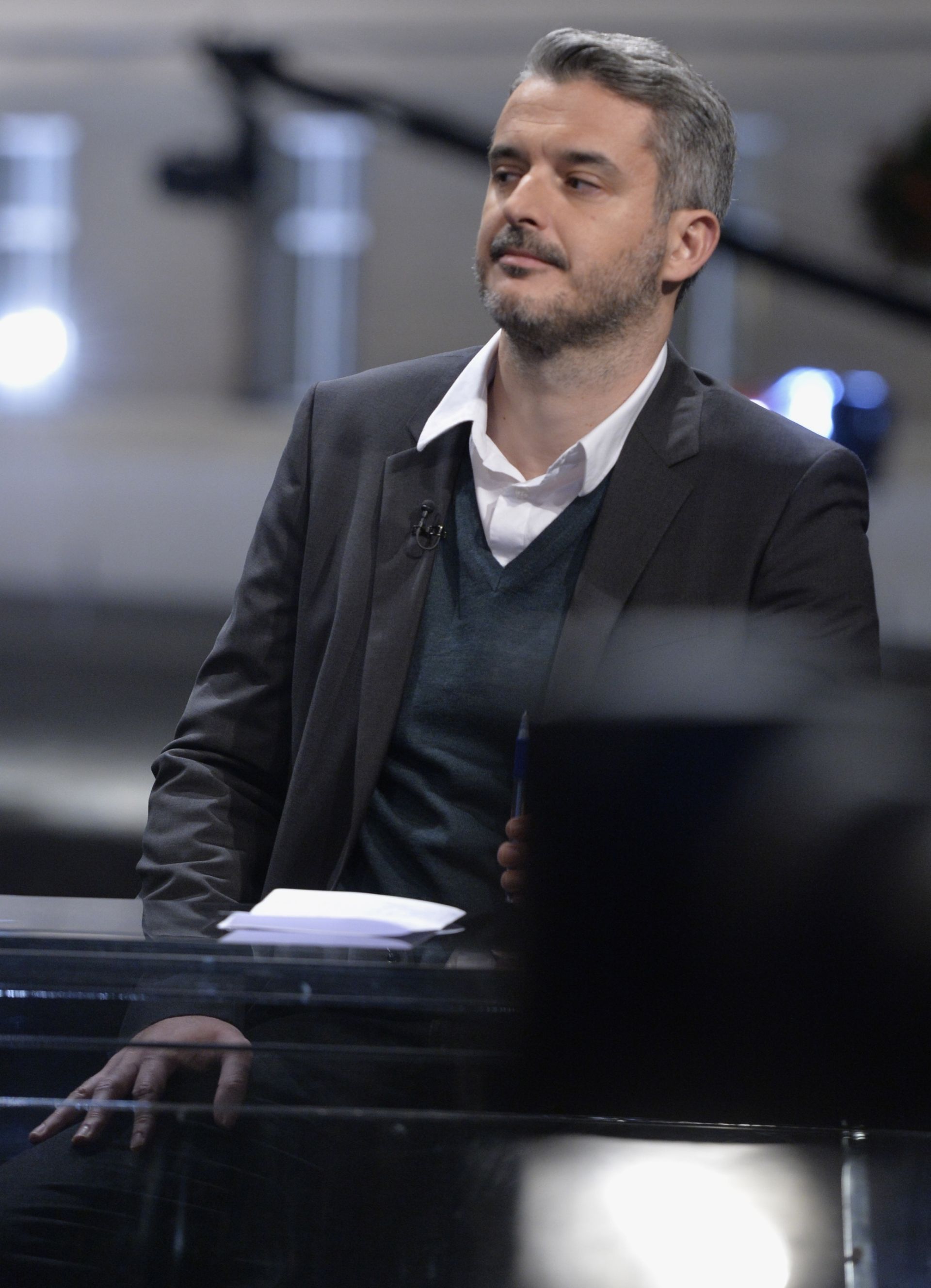 08.11.2015., Zagreb - Izvjestavanje televizijskih kuca o rezultatima parlamentarnih izbora. Studio HRT-a preselio je na Trg sv. Marka. Nino Raspudic. 
Photo: Marko Lukunic/PIXSELL