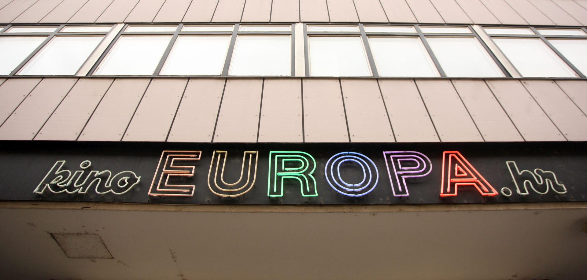 Zagreb, 9.4.2015 - Kino Europa danas slavi 90. godina rada. (1925. - 2015.). Na fotografiji zgrada Kina Europe. 
foto HINA/ Ivan ARAVANJA/ i