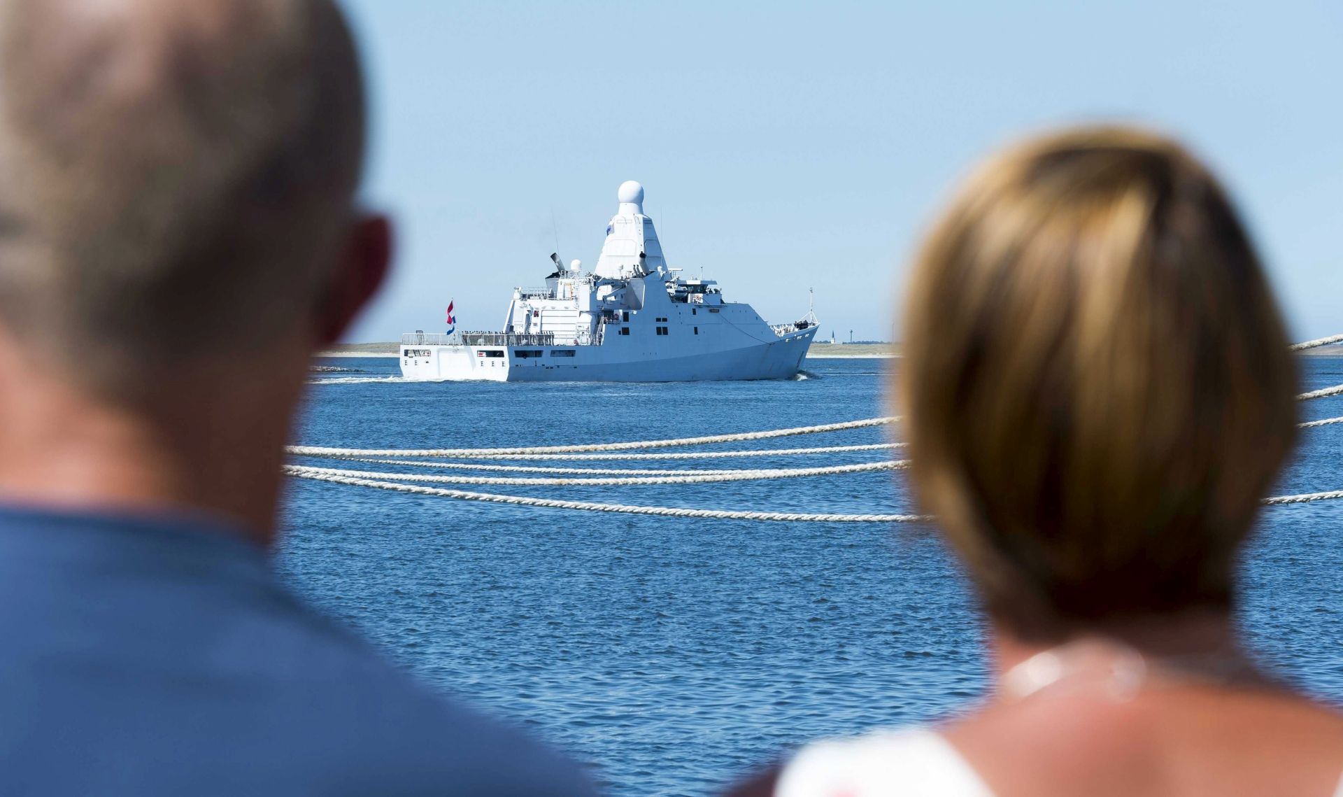 epa04878564 Dutch Navy's patrol ship 'Zr.Ms Groningen' leaves Den Helder, The Netherlands, 9 August 2015, for a period of 4 months to the waters around Somalia. For the first time an ocean-going patrol vessel (OPV) used for anti-piracy. The ship takes part in the EU anti piracy operation Atalanta.  EPA/LEX VAN LIESHOUT