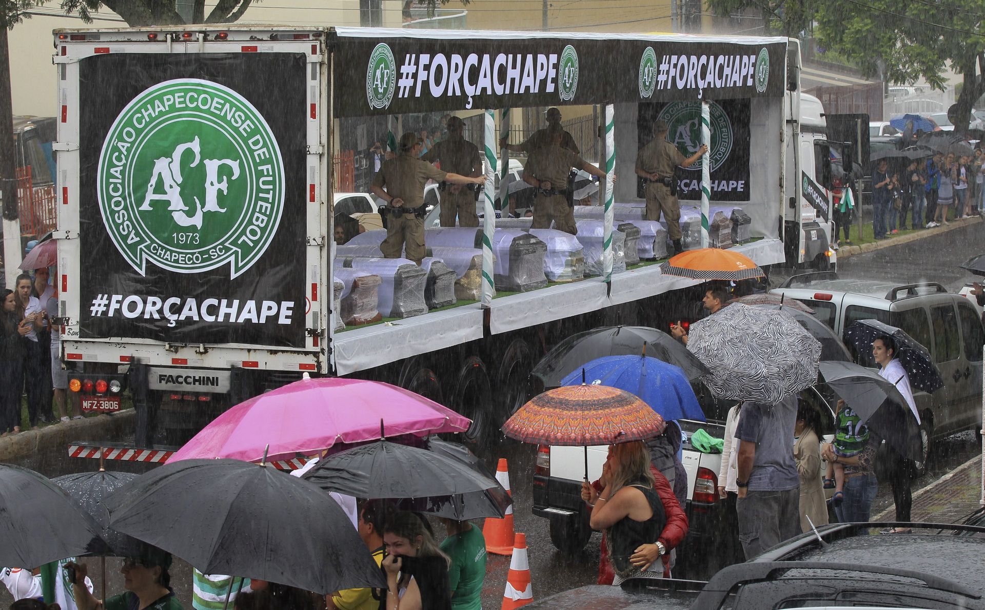 EPA/SEBASTIAO MOREIRA