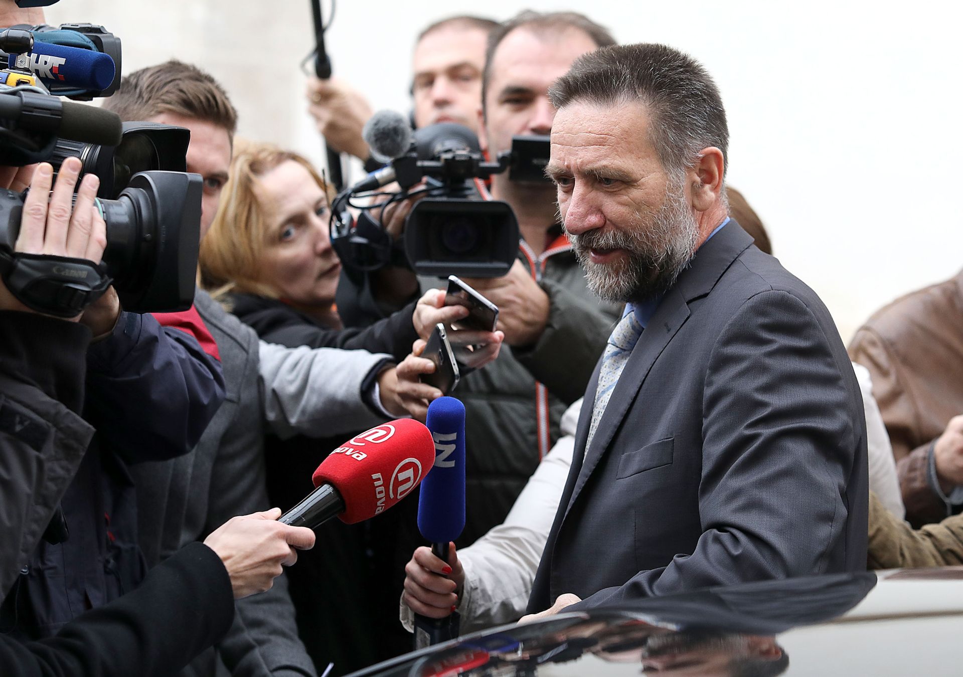 27.10.2016., Zagreb - Na svojoj prvoj sjednici Vlada premijera Andreja Pelkovica bi, uz brojna imenovanja, trebala predstaviti i promjene poreznih zakona. 
Pavo Barisic. 
Photo: Patrik Macek/PIXSELL
