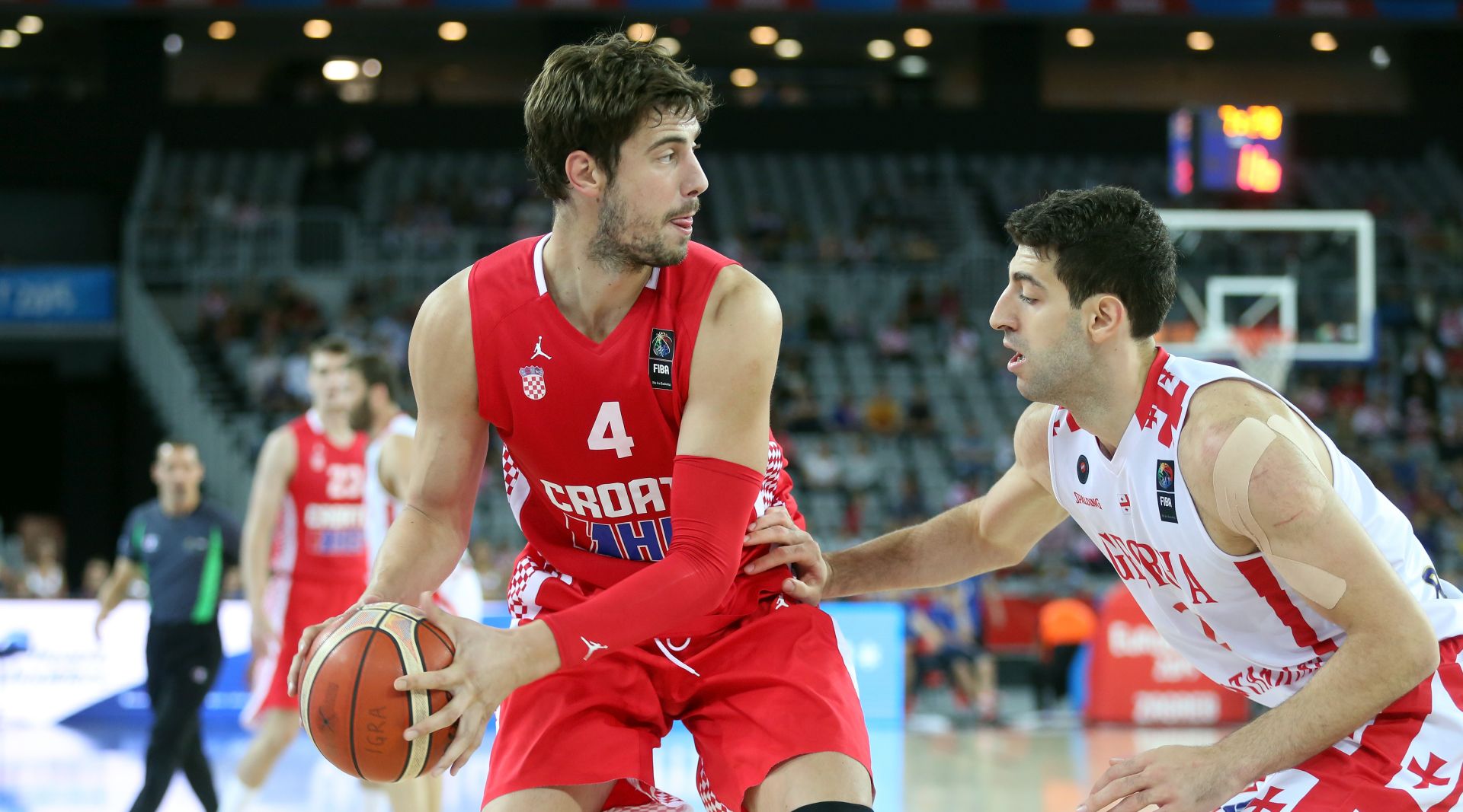 Zagreb, 10.09.2015 - Utakmica 5. kola skupine C na EuroBasketu koarkaa u Zagrebu izmeðu Hrvatske i Gruzije. Na slici Ante Tomiæ.
foto HINA/ Damir SENÈAR /ds