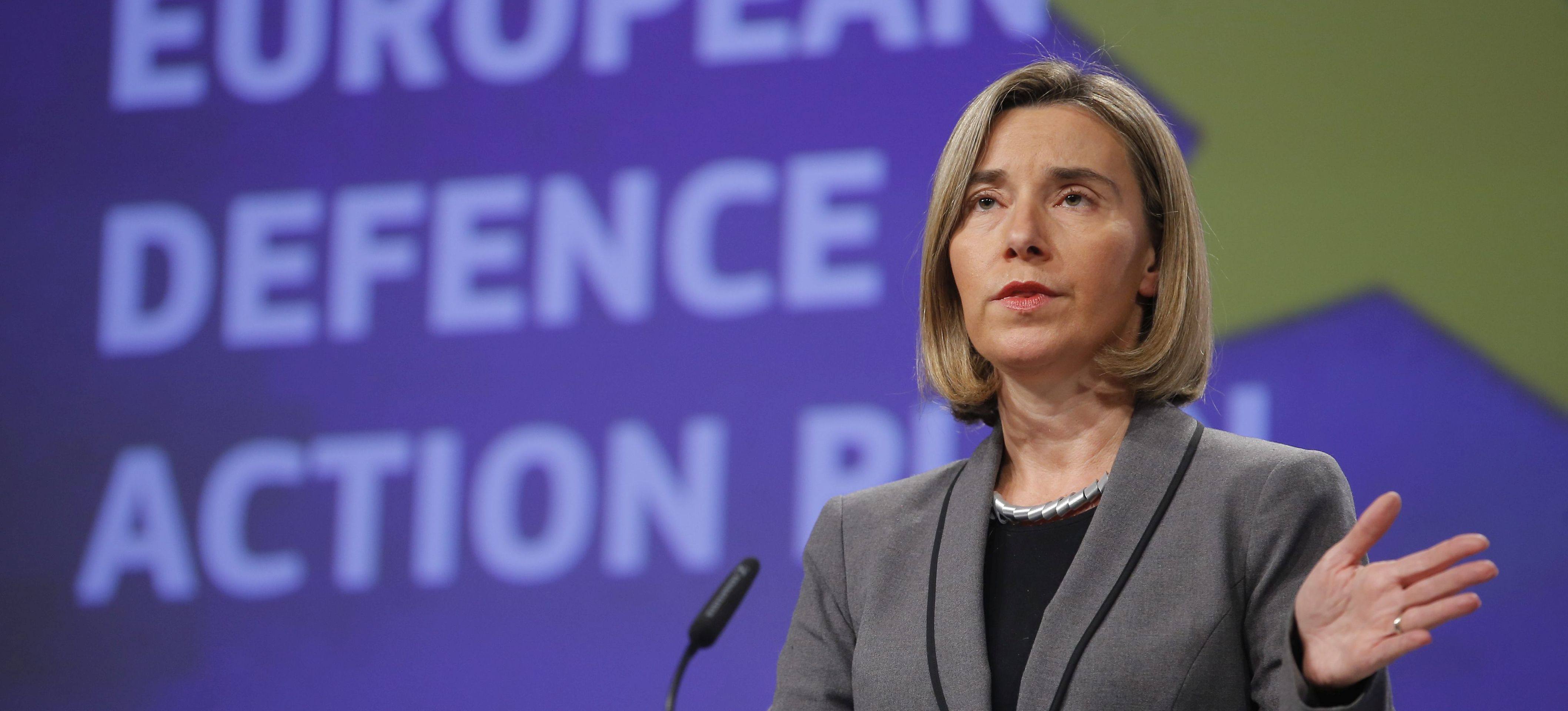 epa05653379 EU High Representative for Foreign Affairs Federica Mogherini gives a press conference on the European defence action plan in Brussels, Belgium, 30 November 2016. EU Commission adopted the European Defence Action Plan, which proposes to create a European Defence Fund to support Member States' more efficient spending in joint defence capabilities.  EPA/OLIVIER HOSLET