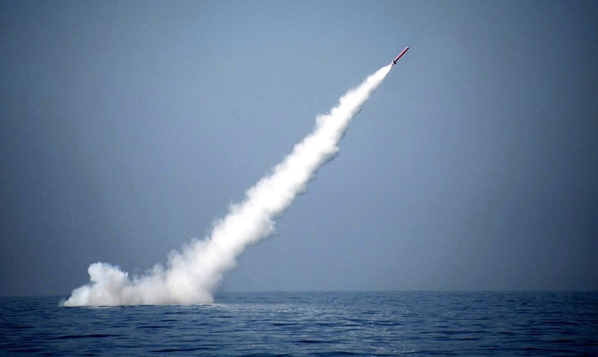 epa05708213 A handout photo made available by the Pakistani Inter Services Public Relations (ISPR) shows a Submarine Launched Cruise Missile (SLCM) Babur-3 having a range of 450 kilometers, from an undisclosed location in the Indian Ocean. Babur-3 is a sea-based variant of Ground Launched Cruise Missile (GLCM) Babur-2, which was successfully tested earlier in December 2016.  EPA/ISPR HANDOUT  HANDOUT EDITORIAL USE ONLY/NO SALES