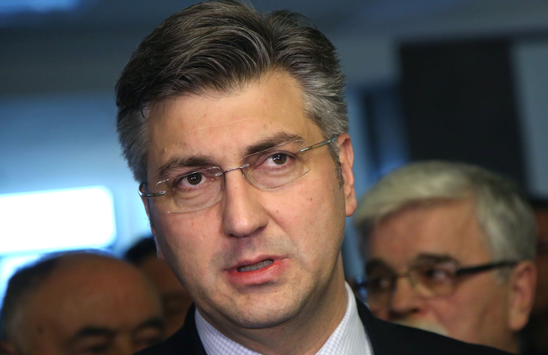 Zagreb, 28.01.2017. - Izborna konvencija Zajednice utemeljitelja HDZ-a "Dr. Franjo Tuðman". Na fotografiji predsjednik HDZ-a i Vlade RH Andrej Plenkoviæ tijekom izjave za medije. foto HINA/ Lana SLIVAR DOMINIÆ/ lsd
